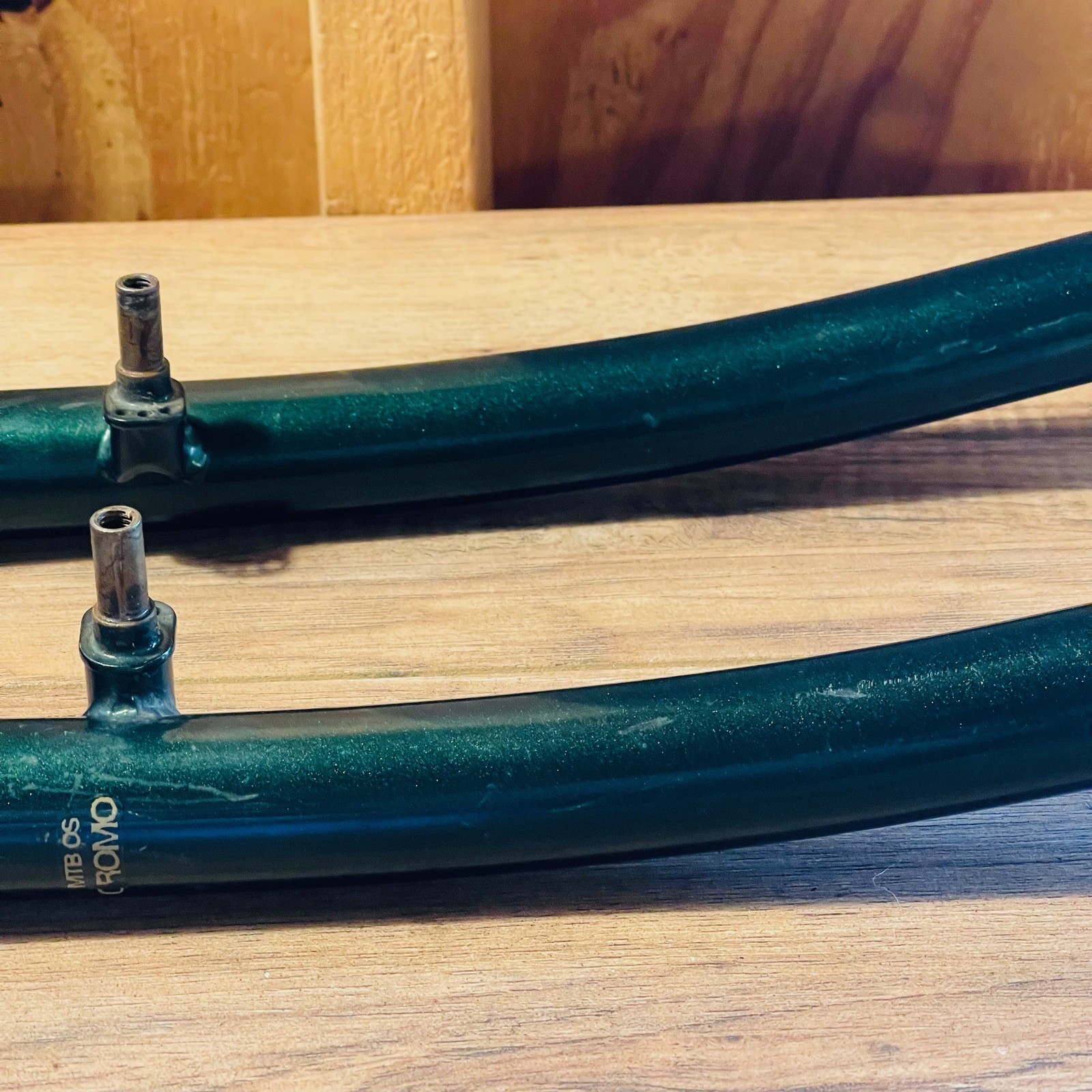  1-inch 1” Threaded Rigid MTB Fork 26 182 Steerer 395 AtoC Green Chromoly