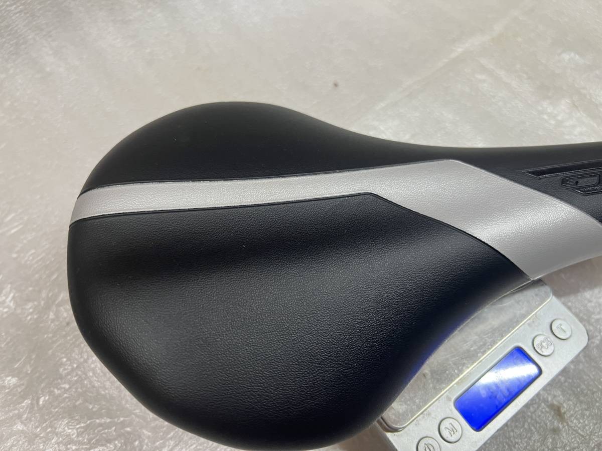 GT Bike Saddle Cr-Mo Hollow Rails 290x138mm 305g MTB Road Gravel Black Seat NEW