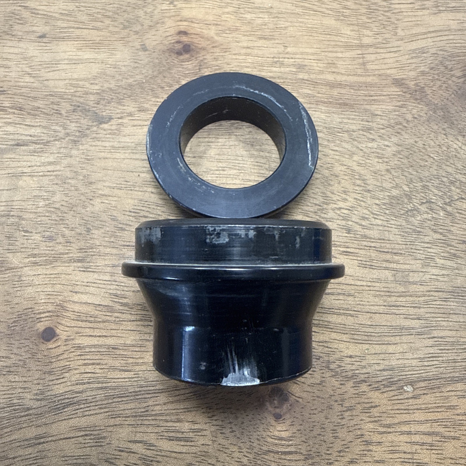 Cannondale Headshox Lefty Adapter Cups for Standard 1″1/8″ Fork