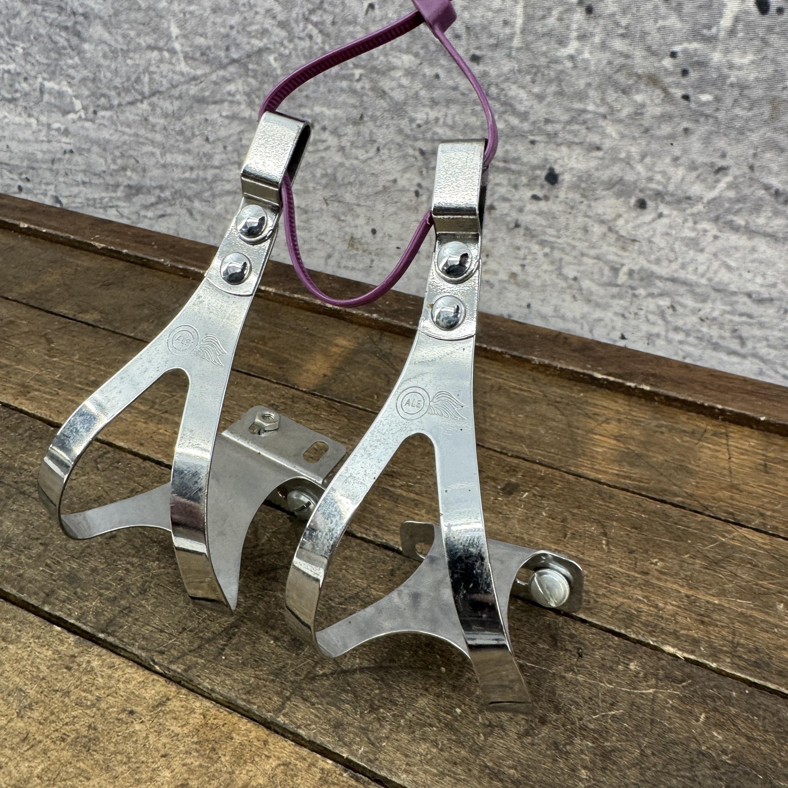 Vintage ALE Toe Clip Pair Chrome Steel 70g Road Track Bike Italy 1970s