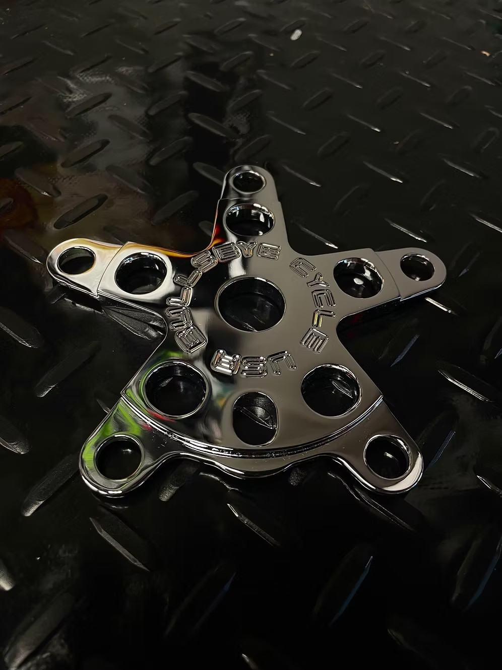 BULLSEYE BMX 5-BOLT LIMITED EDITION SPIDER SHOW CHROME “NEW” 19mm