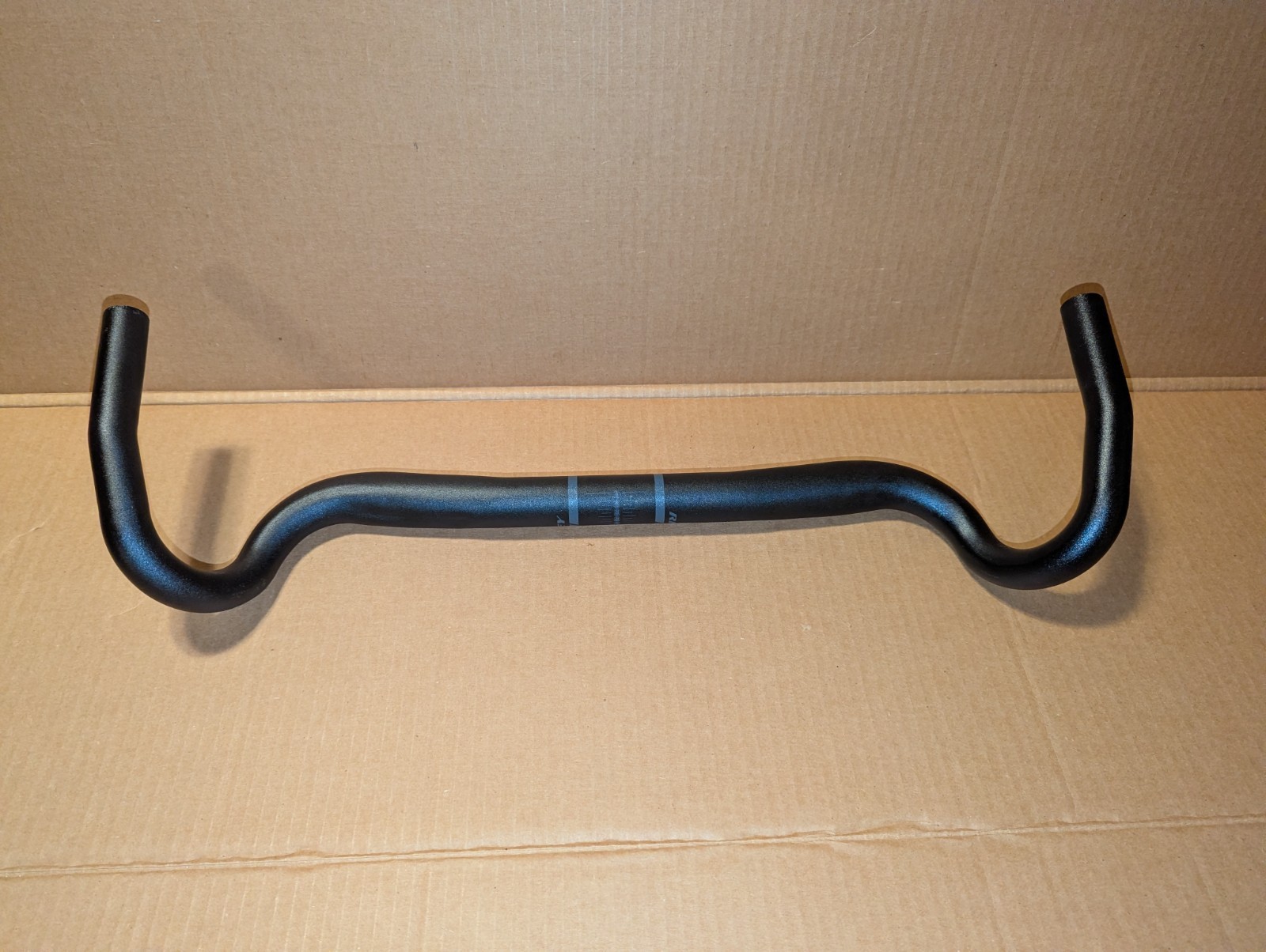 Ritchey Beacon Drop Handlebar, Aluminum 31.8mm Black. 44cm Wide
