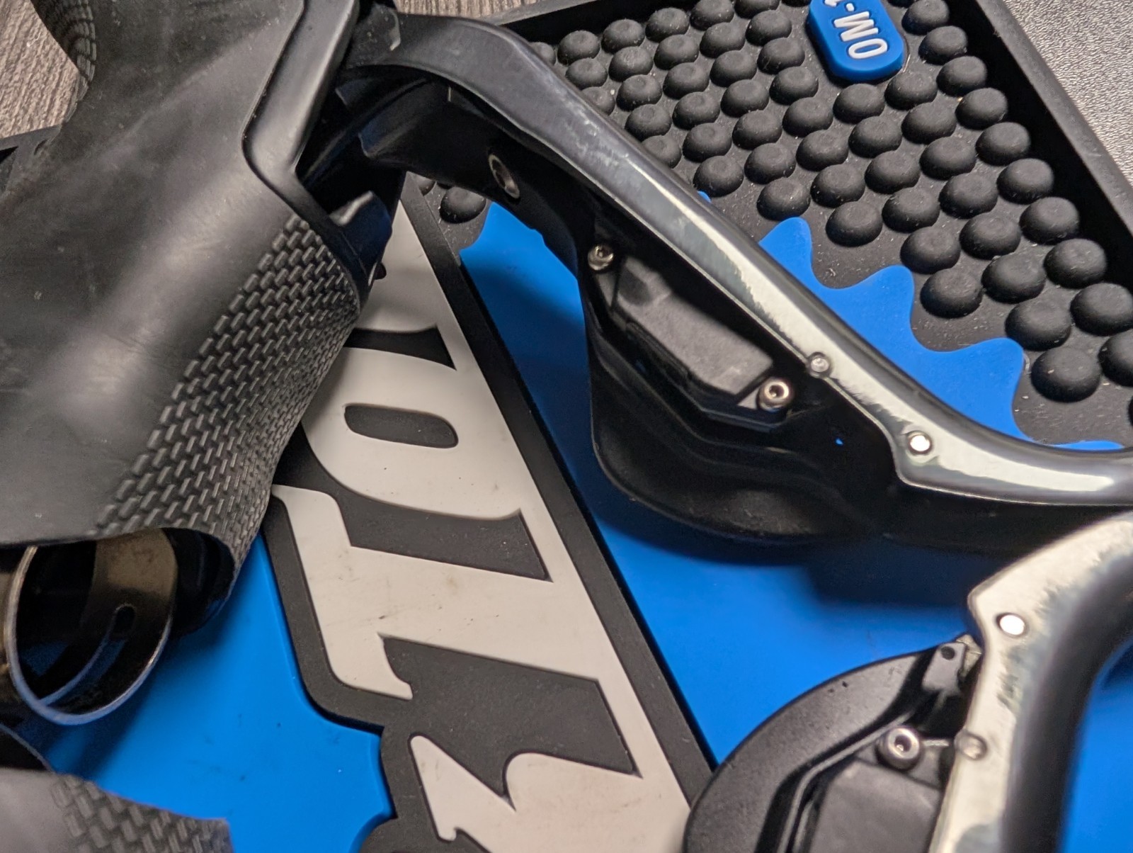 Shimano ST-R785 Di2 Hydraulic Left & Right Shifters 11×2 & BR-785 Brake Calipers