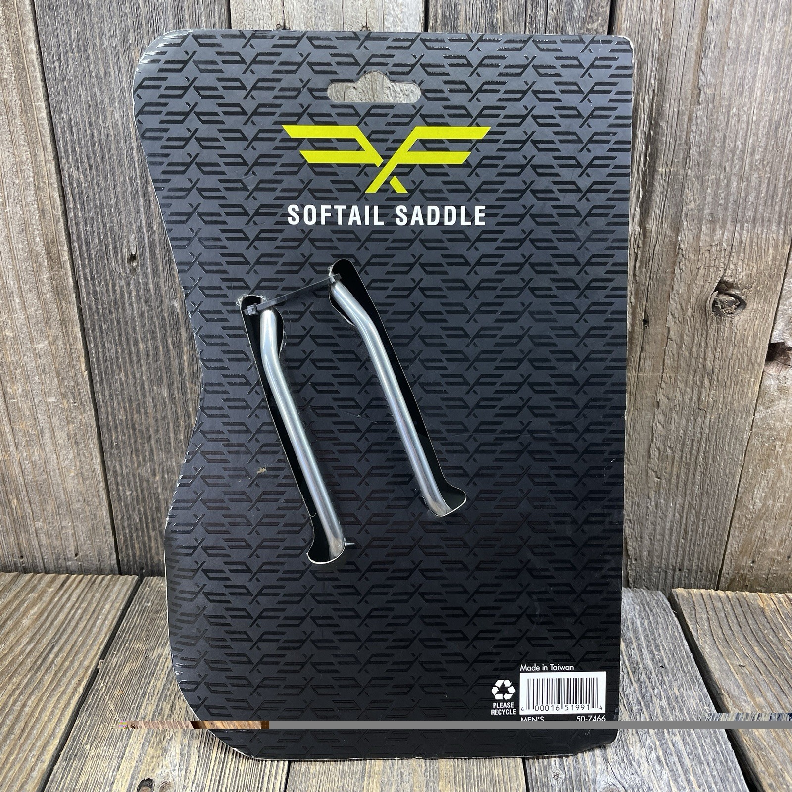 FORTE Softail Mens Comfort Bicycle Seat Saddle Soft Padded Black Chromoly Rails