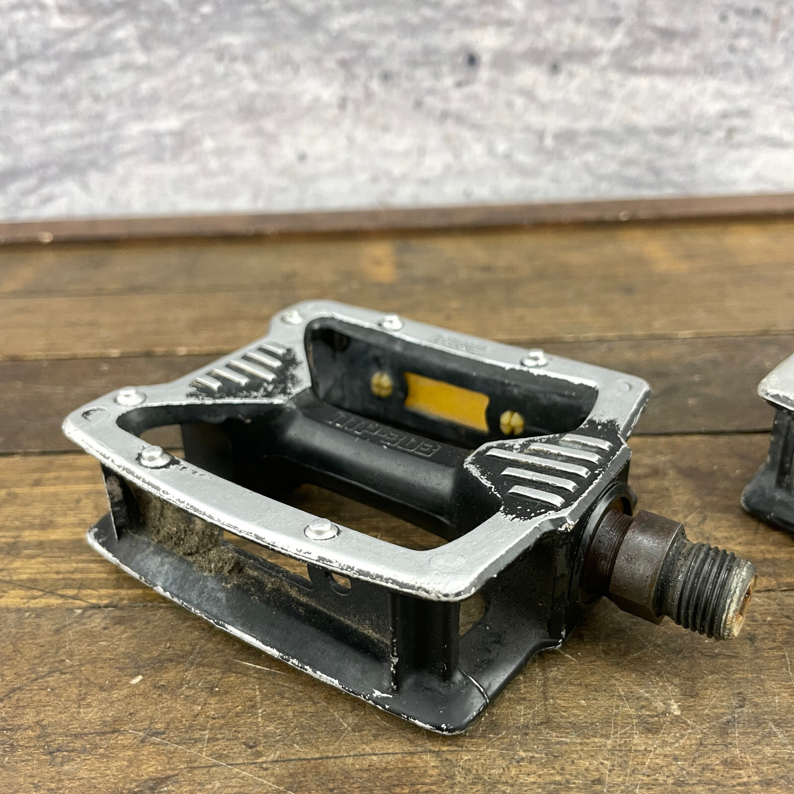 Vintage MKS MP-303 Pedals 9/16 In Old School BMX Freestyle MTB 3pc Alloy