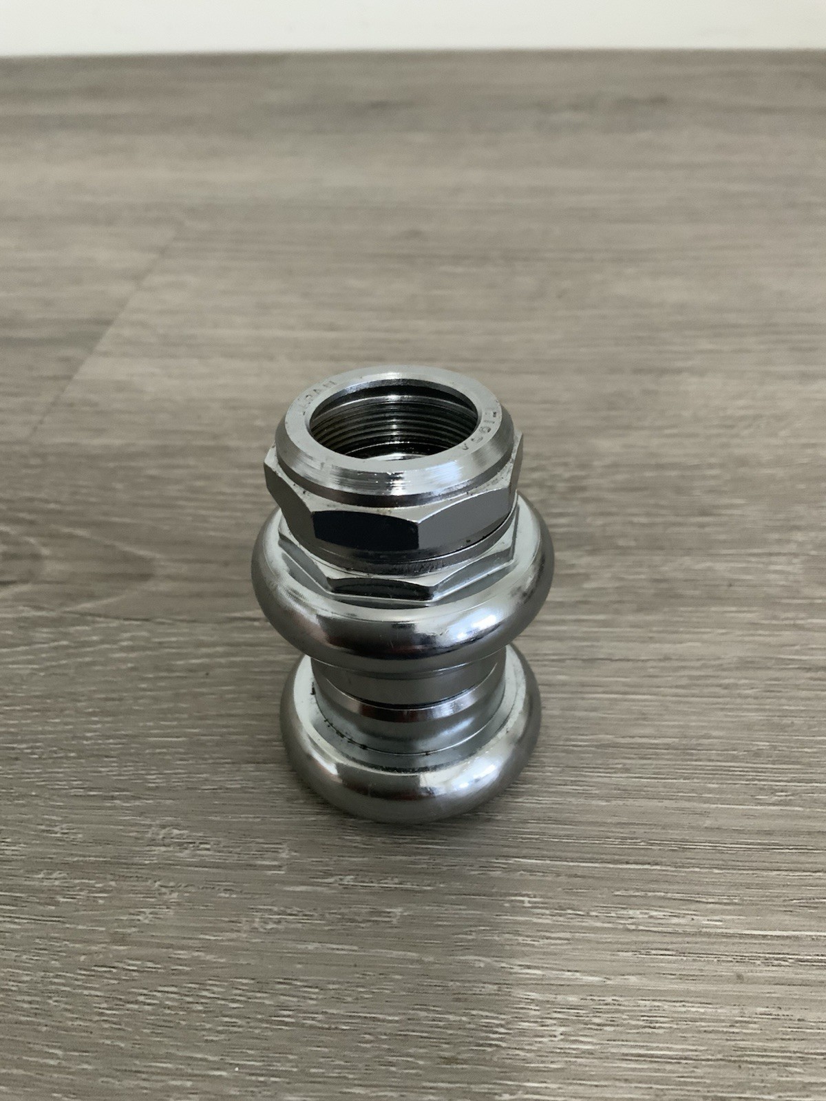 TIOGA HEADSET ONE INCH THREADED STEEL CROWN RACE 27.0 MM BSA THREADED