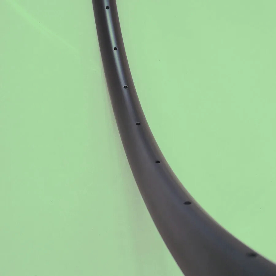 XC MTB Bicycle Rim 30mm Width 24mm Depth 29er UD Matte 28 Holes MTB Carbon Rim