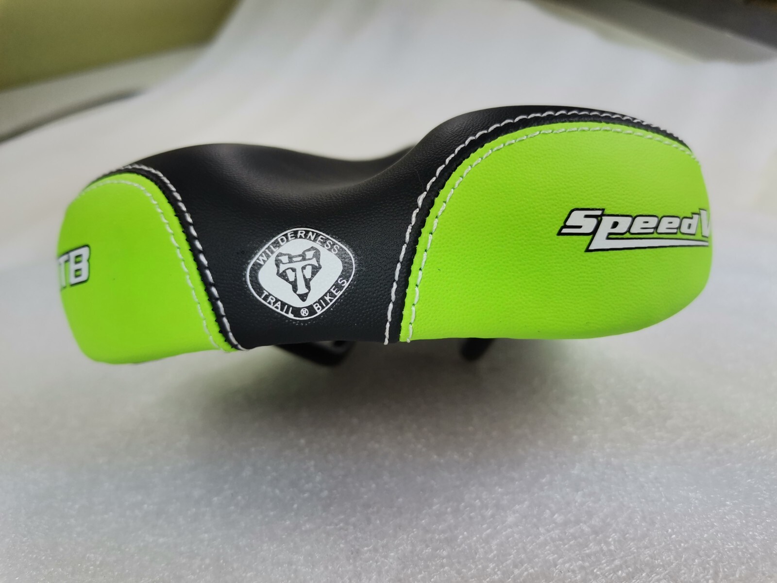 NEW OLD STOCK WTB SPEED V SADDLE SEAT WIDE 160MM BLACK MTB CITY TOURING BIKE
