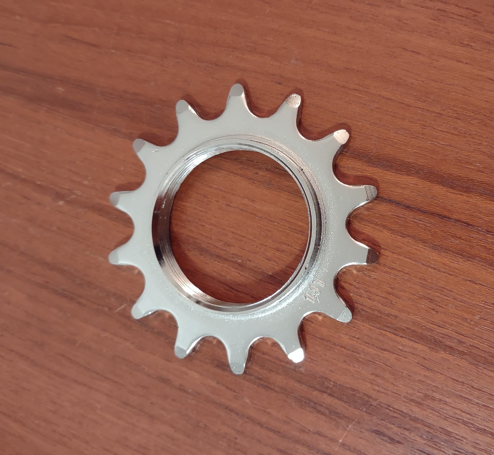 Bicycle Gear Cog Threaded 14 Tooth 1/2 in x 1/8 in Size