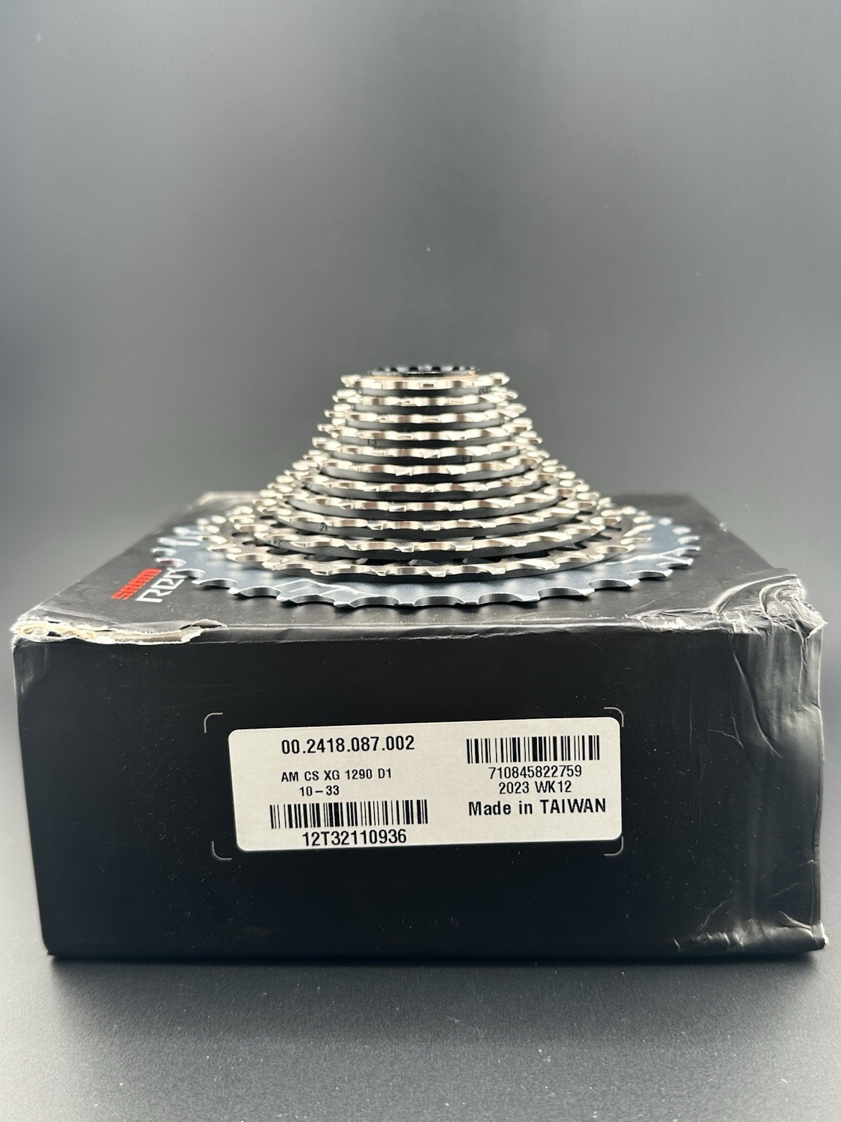 New – SRAM Red AXS, CS-XG-1290 -D1, 12-Speed XDR Cassette 10-33
