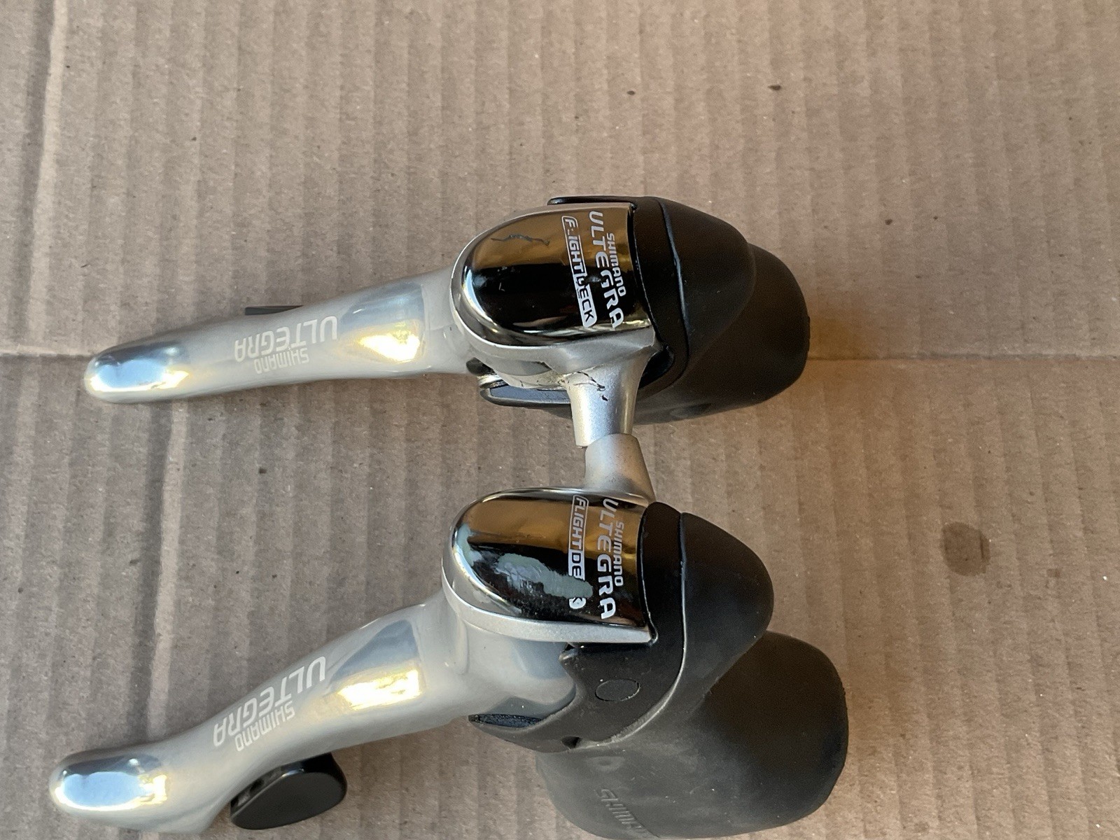 Shimano Ultegra 6500 ST-6500 Shifters Set Right And Left Nice 9 Sp Nice