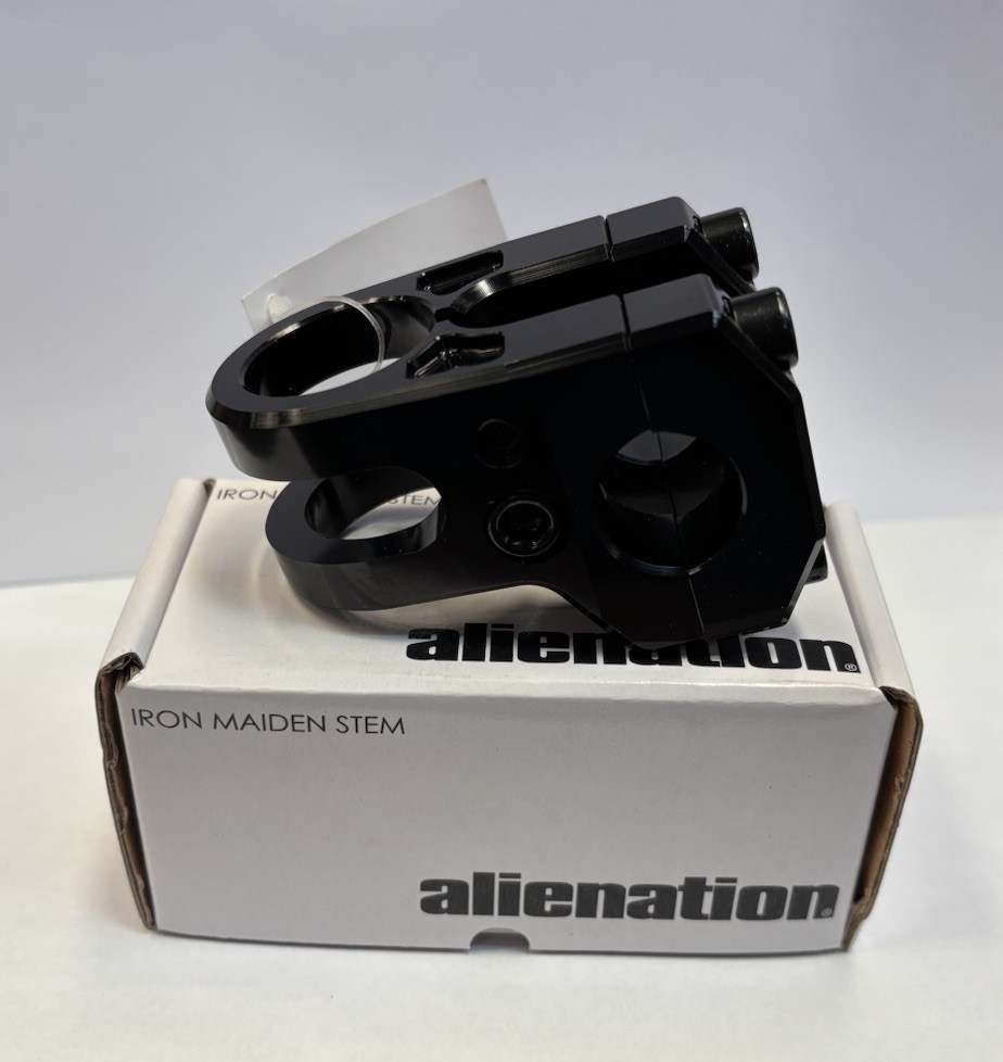 Stem Alienation Iron Maiden 1-1/8 42mm Black