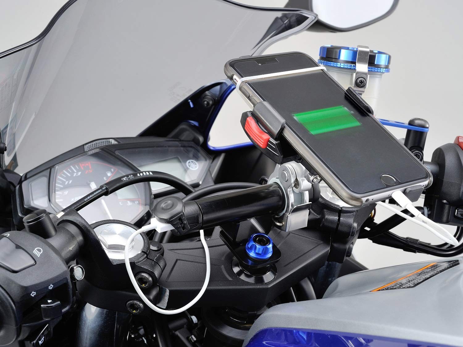Daytona Motorcycle USB Power Supply & Clamp Bar Stem Clamp Short Low 100mm