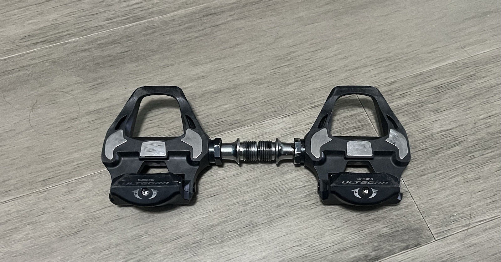 Shimano Ultegra PD-R8000 road bike clipless pedals