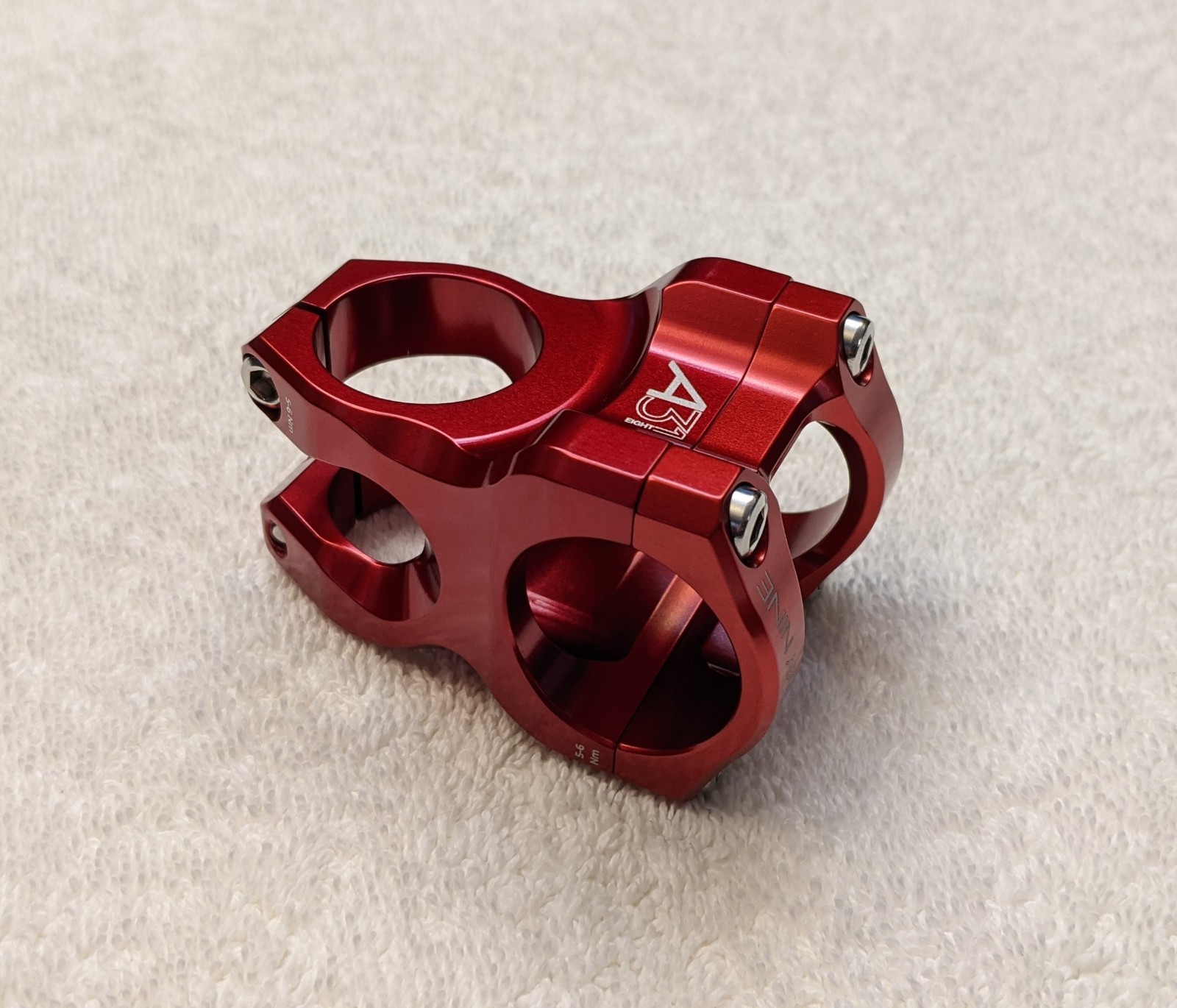 Industry Nine A318 40mm Red (31.8)