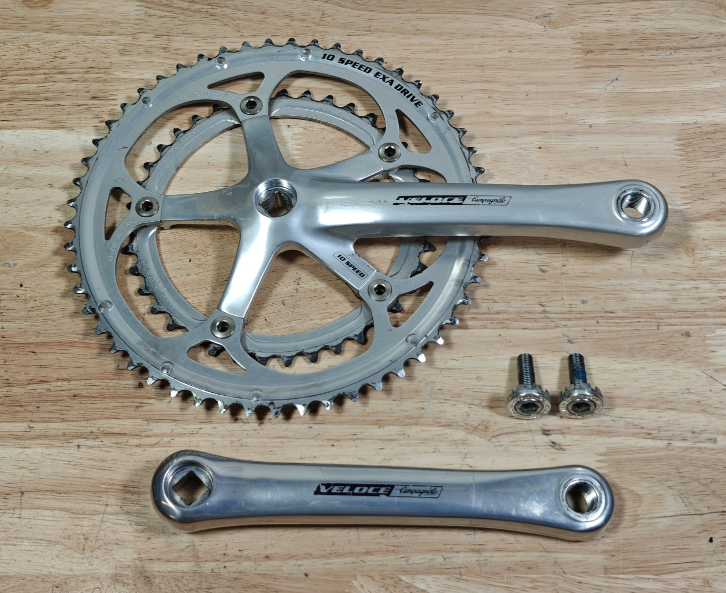 Campagnolo Veloce 2×10 Road Double Crankset, 175mm Arms, 53/39 Tooth Chainrings