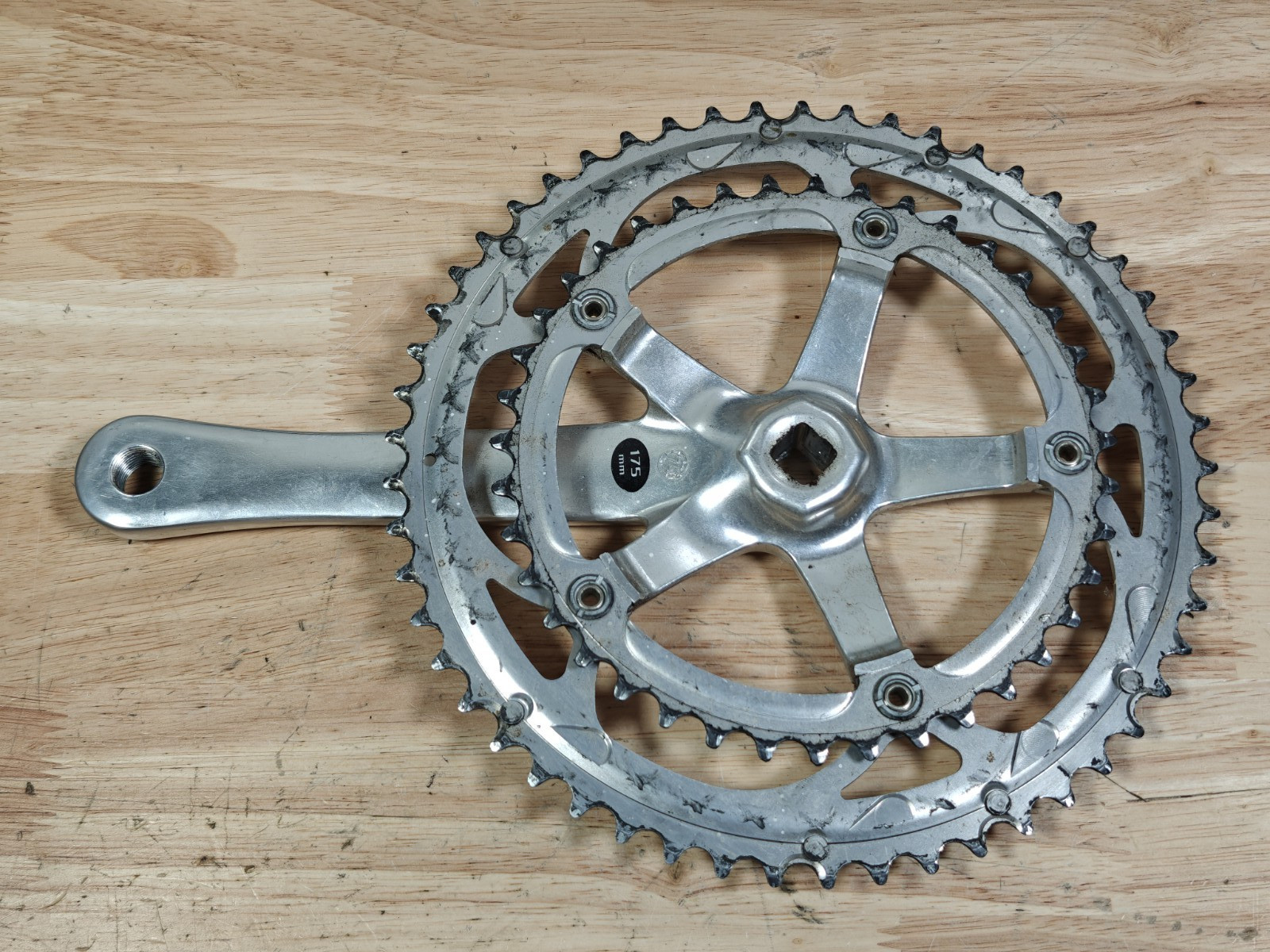 Campagnolo Veloce 2×10 Road Double Crankset, 175mm Arms, 53/39 Tooth Chainrings