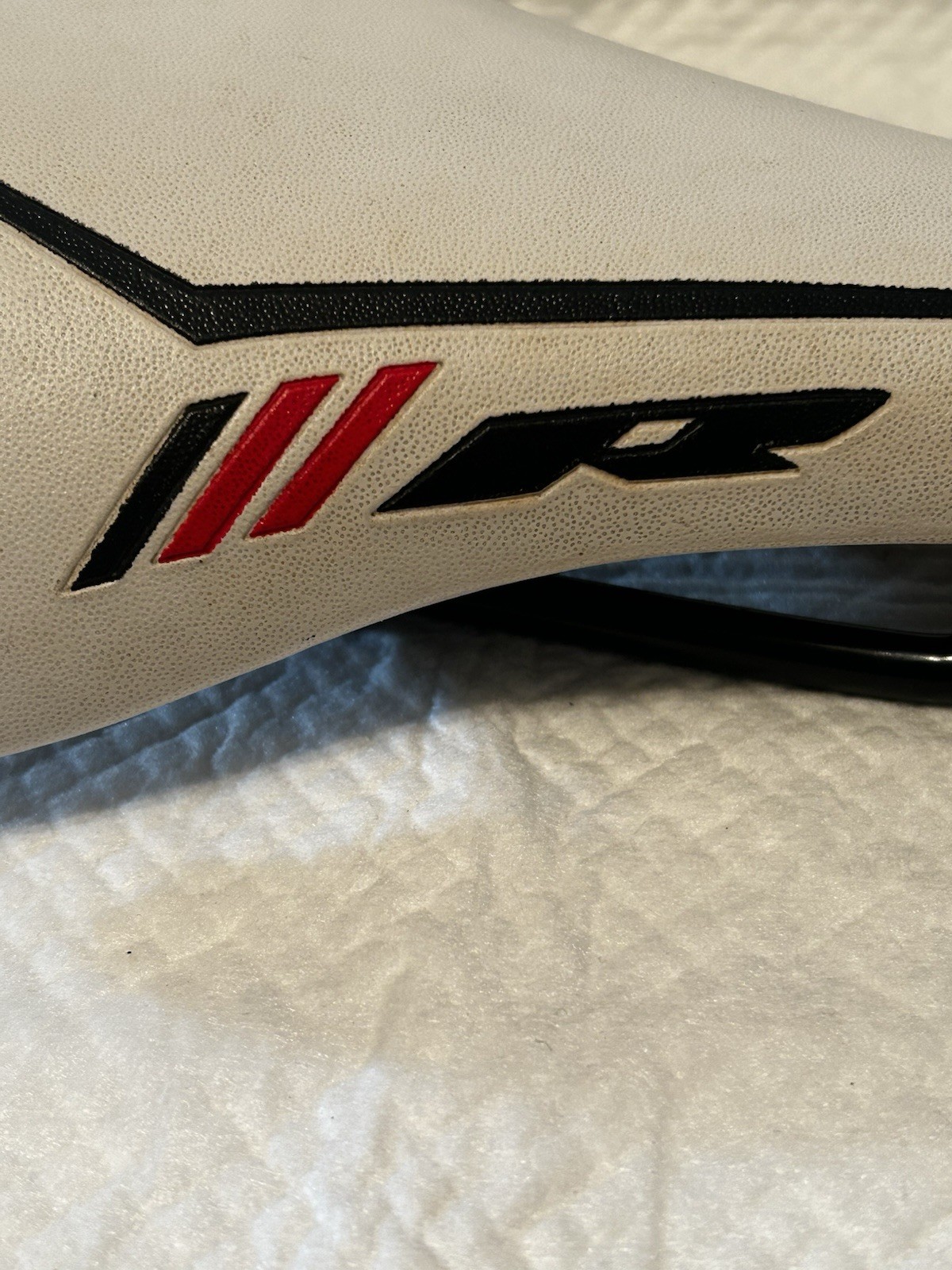 BONTRAGER Inform R White 146 mm Saddle Bicycle Seat Trek Racing Lightweight