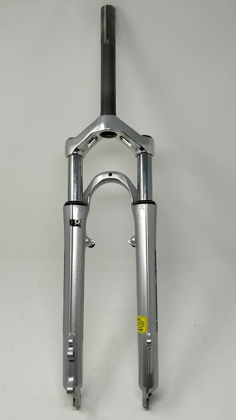 PRO+ ALLOY 26″ SUSPENSION FORK 1 INCH THREADED DISC BRAKE MOUNT M.T.B SILVER