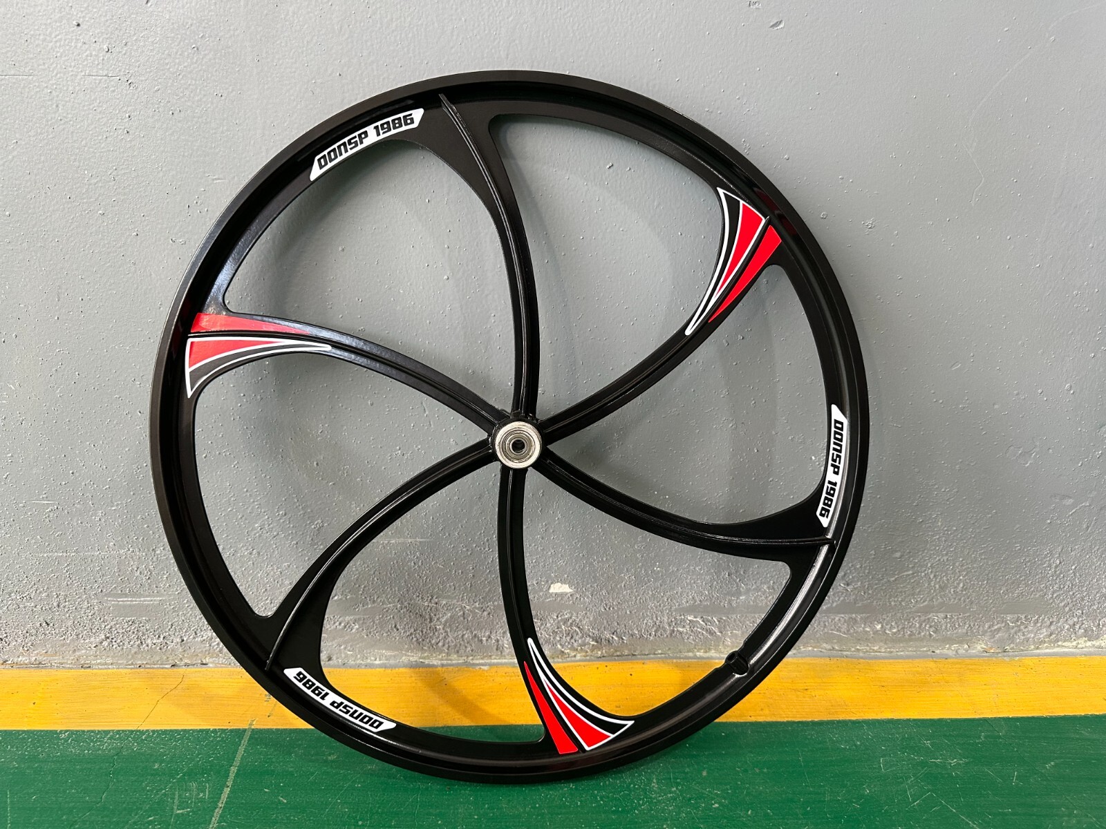 26″ Bike Rear Mag Rim 135mm for Disc Brake rotary freewheel 7/8/9s Bicycle Wheel