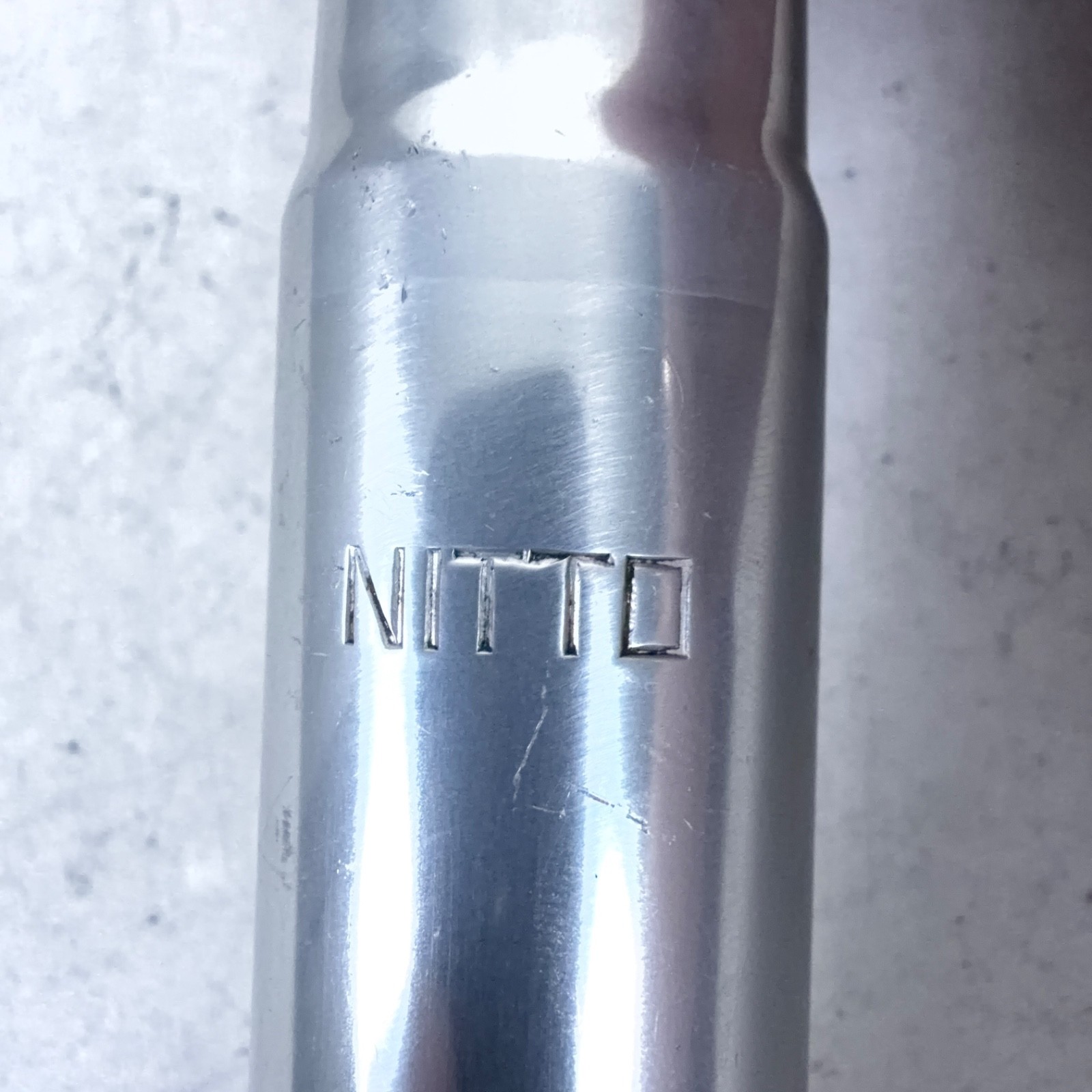 Nitto SP-72 Keirin Seat Post Ø27.2 30mm Rails 210mm Length, 238 Grams