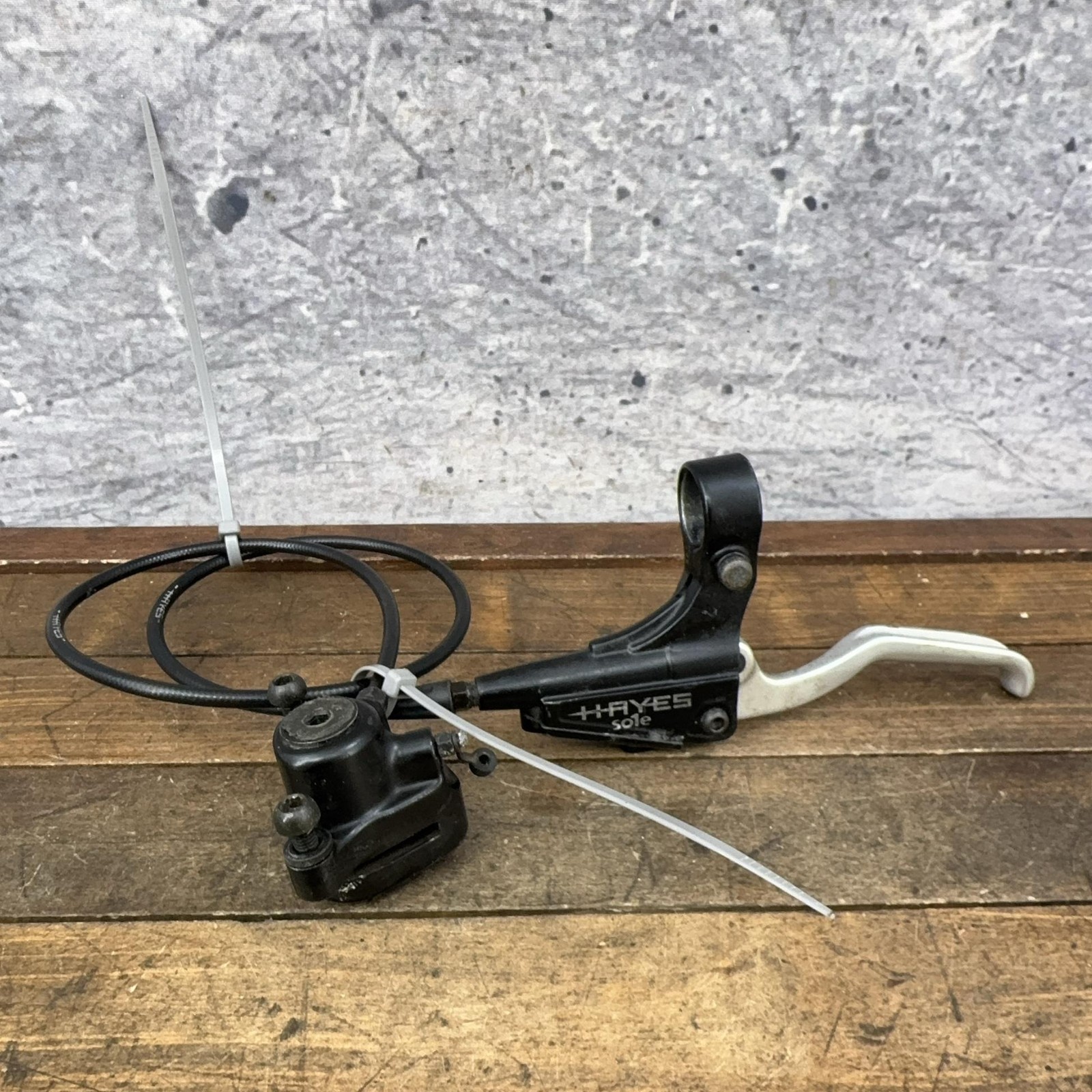 Hayes Sole Hydraulic Disc Brake Lever Caliper Front 25in Line PARTS Untested MTB