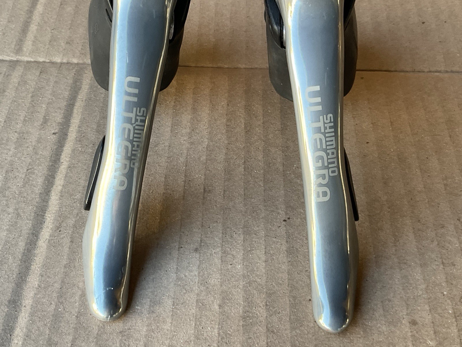 Shimano Ultegra 6500 ST-6500 Shifters Set Right And Left Nice 9 Sp Nice