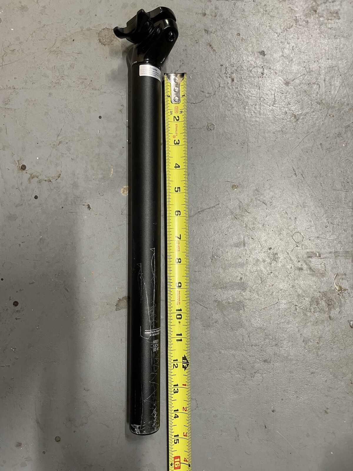 Specialized 30.9mm Seatpost Aluminum Black 370mm Long Mountain Road Bike