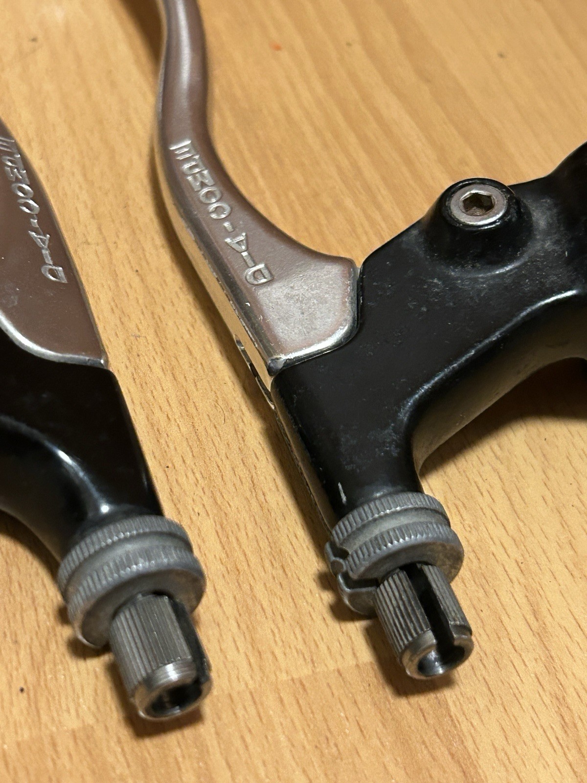 Vintage 1983 Dia-Compe Brake Levers Pair 4-Finger 80s Mountain Cruiser Klunker