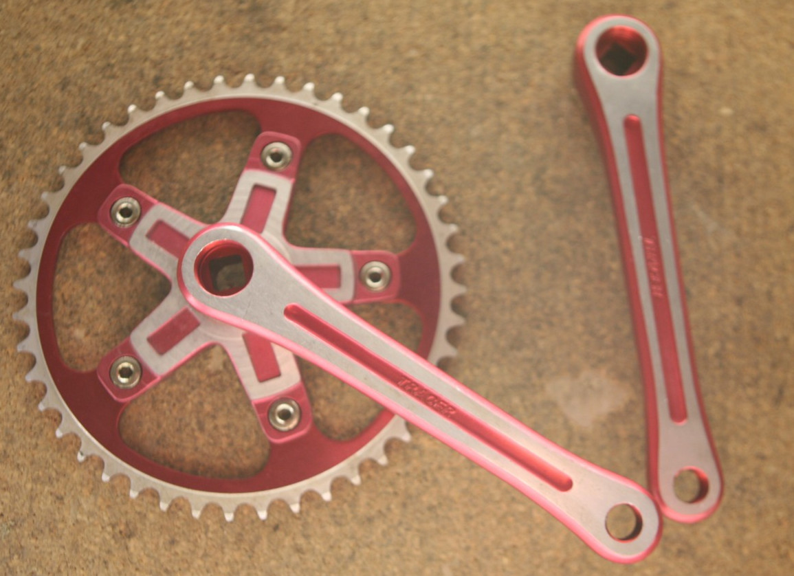 Retro Oldschool OG NOS NEW Tracer Red BMX MX cranks crankset chainset Takagi