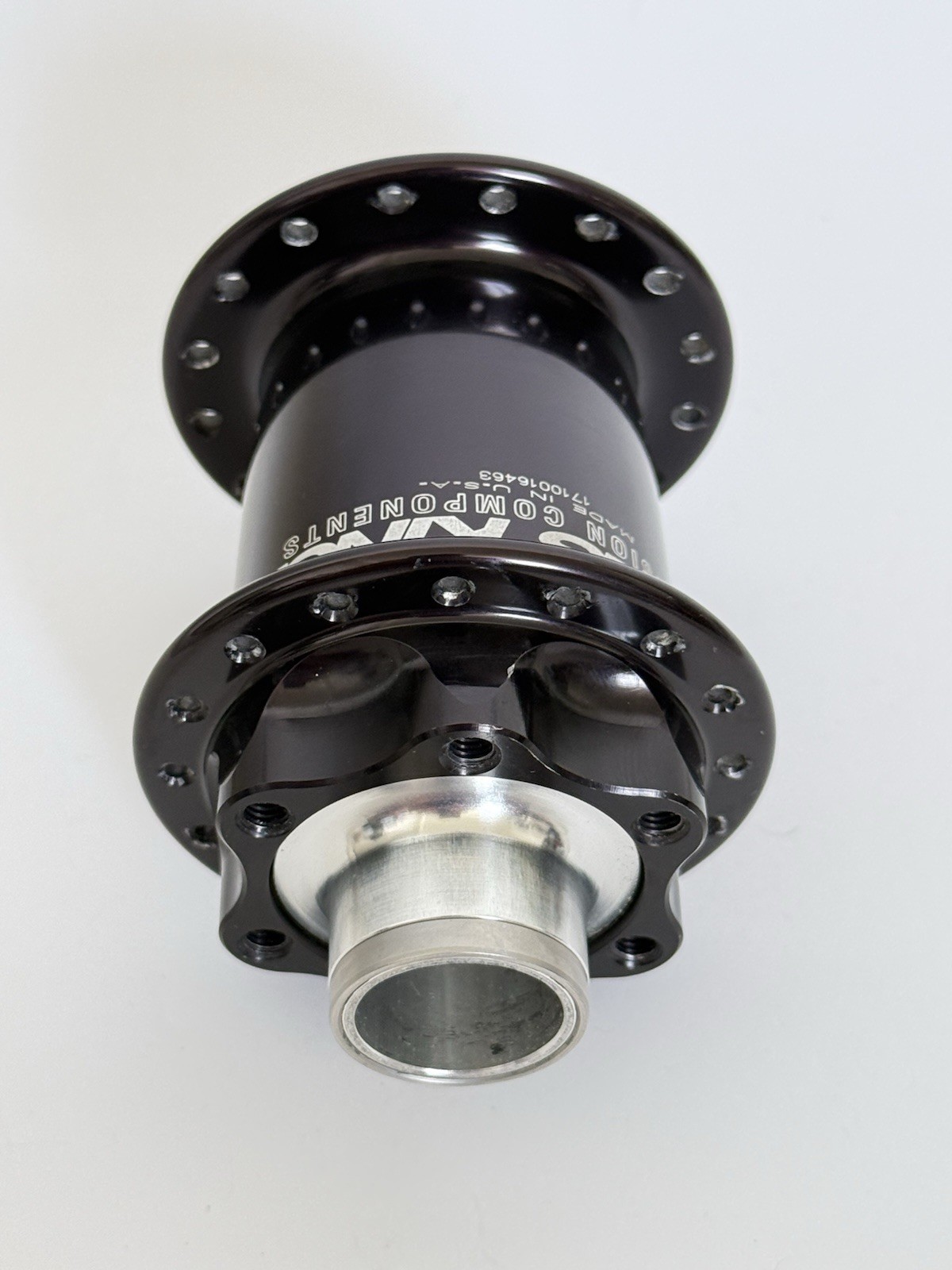 Chris King Gen 1 ISO LD 32H Black Front Disc Hub 20mm x 110mm Thru-Axle 6-Bolt