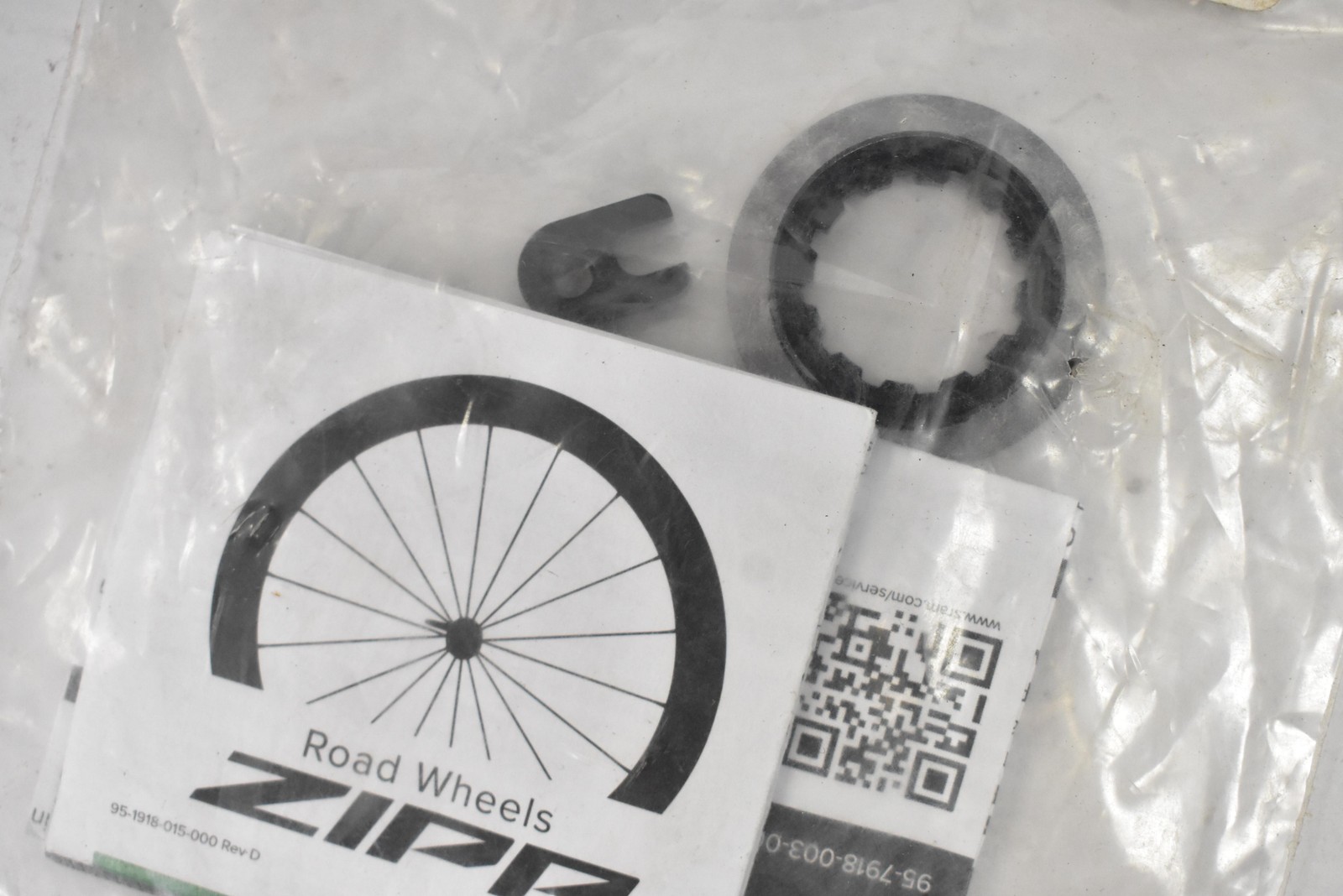 Zipp Lockring 91.1918.548.000 Black Aluminum Steel Road Bike 1PC Manual Kit