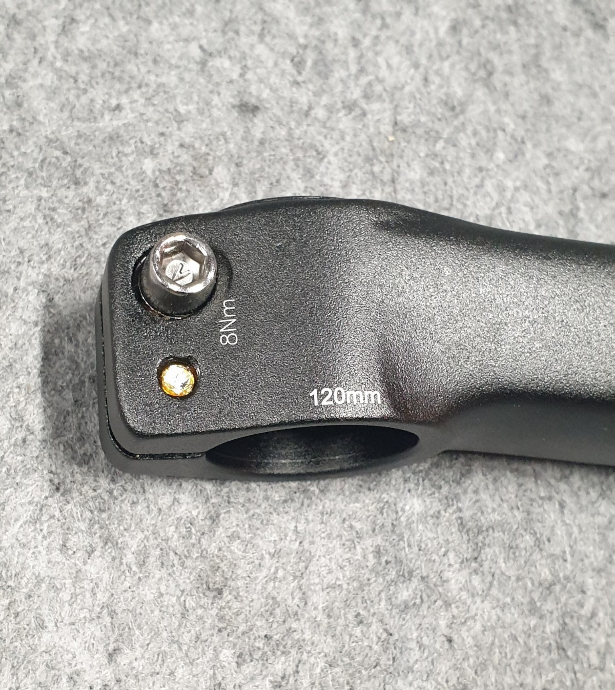 UNO Advanced Project Bike Ultra Light Weight -7° Stem 31.8 x 120mm Black