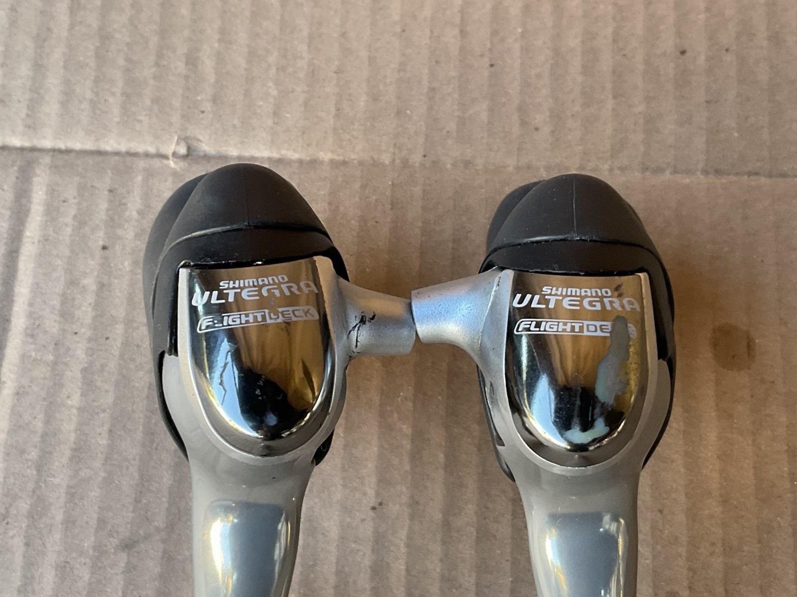 Shimano Ultegra 6500 ST-6500 Shifters Set Right And Left Nice 9 Sp Nice