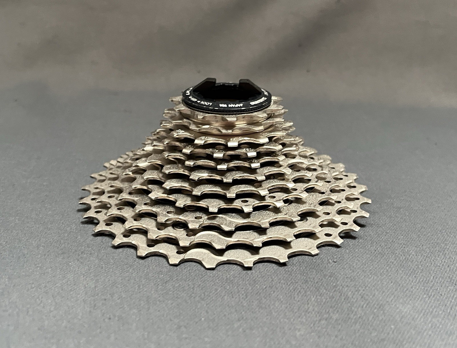 Shimano Ultegra CS-R8000 Cassette Road Bike 11 Speed 11-30t 271g Silver