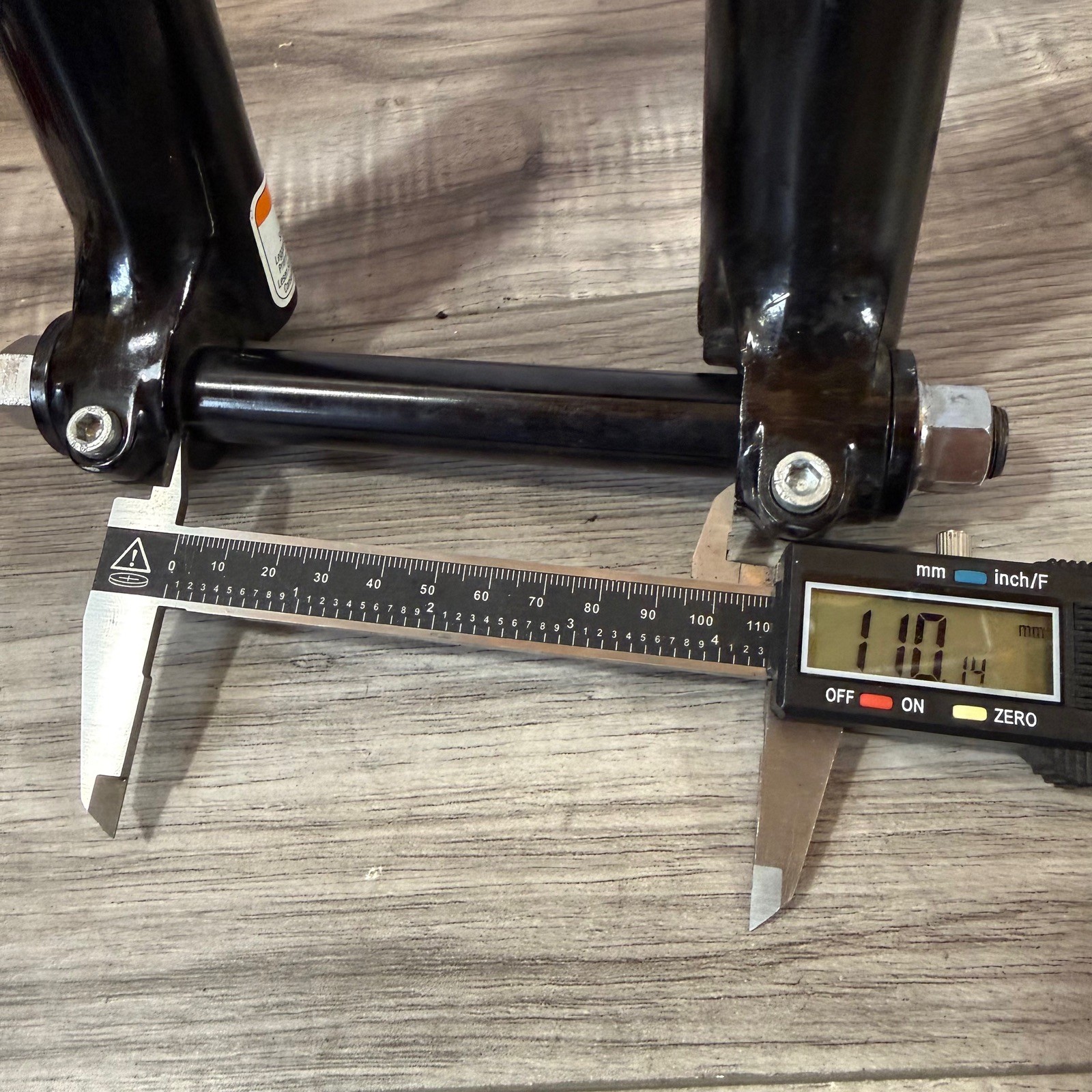Marzocchi Bomber 04 Dirt Jumper Street 24 INCH WHEEL 172mm Threadless 1 1/8 Rare