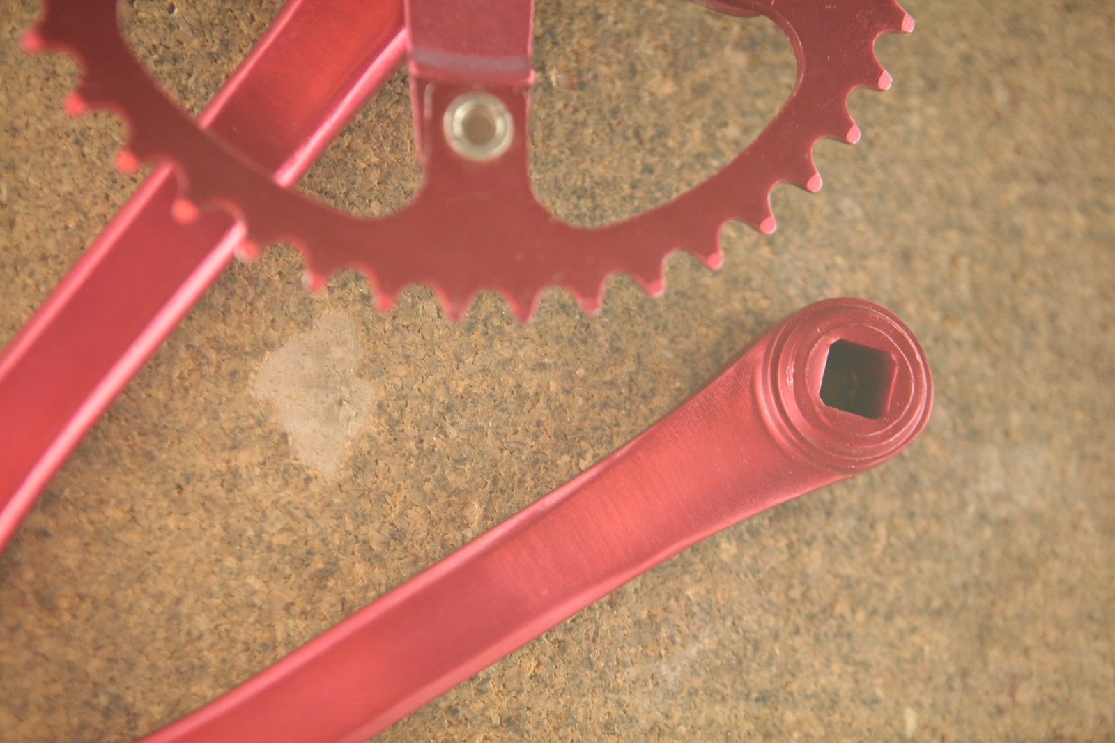 Retro Oldschool OG NOS NEW Tracer Red BMX MX cranks crankset chainset Takagi