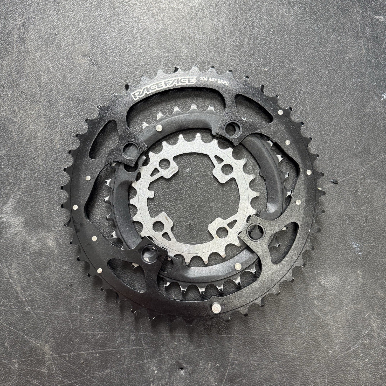 Race Face 3×9 Spd Chainring Set 104 BCD