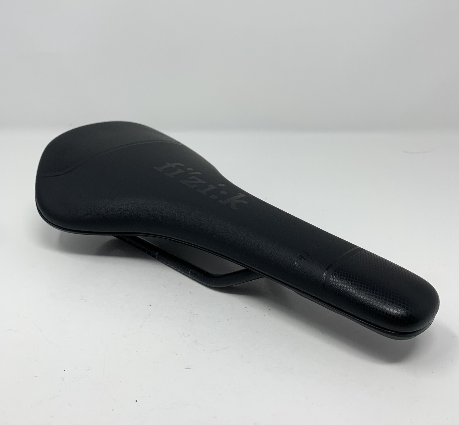 Fizik Taiga Regular Saddle New Take Off