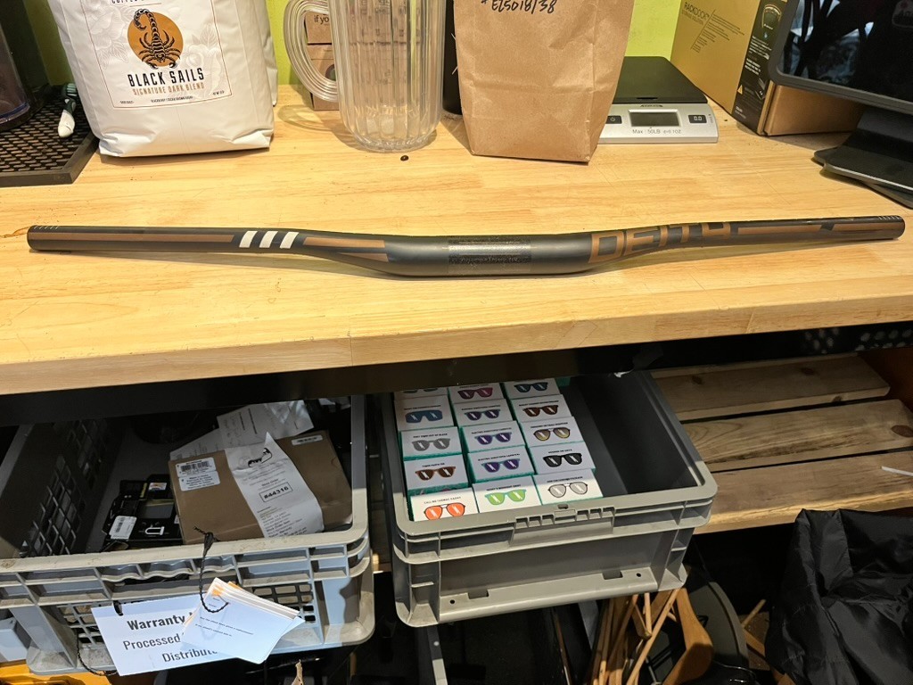 Deity Skywire Carbon Riser Bar (35) 15mm/800mm Bronze