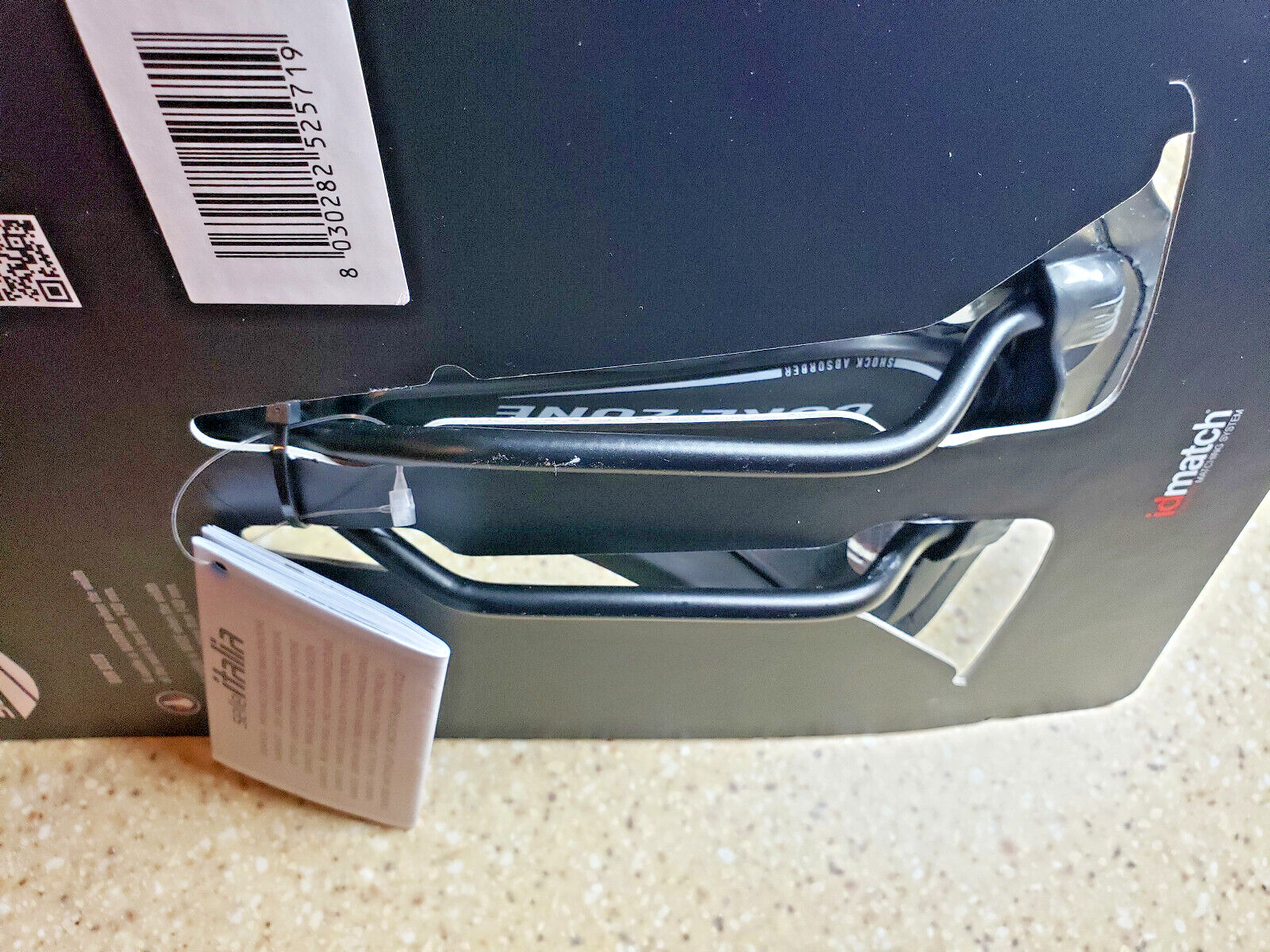 NEW NIB Selle San Marco GND Full Fit Wide Bicycle Saddle Black 222g W145 L262mm