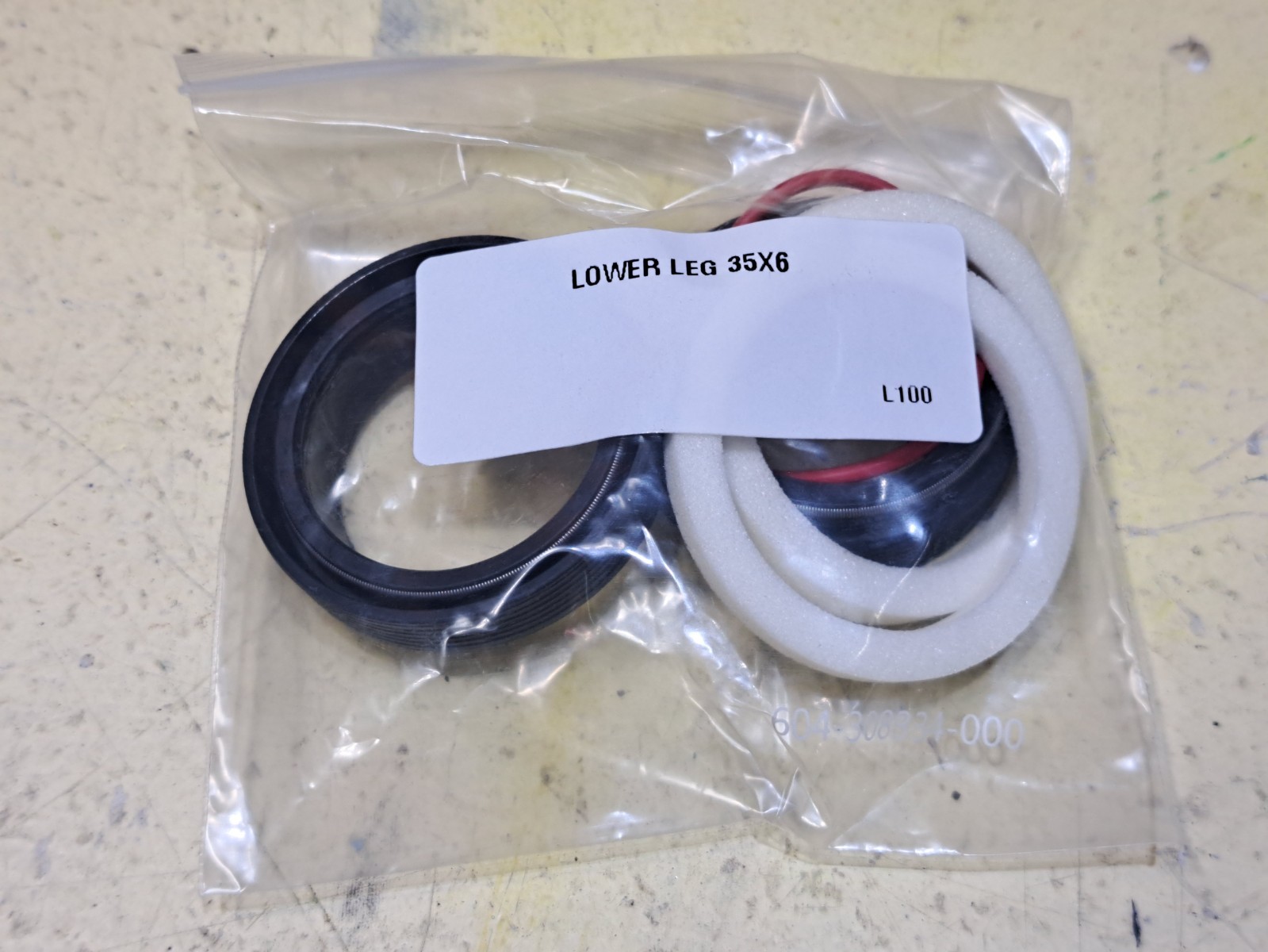 RockShox Fork Service Kit – 200 Hour/1 Year, Lyrik Base D1 (2023+)