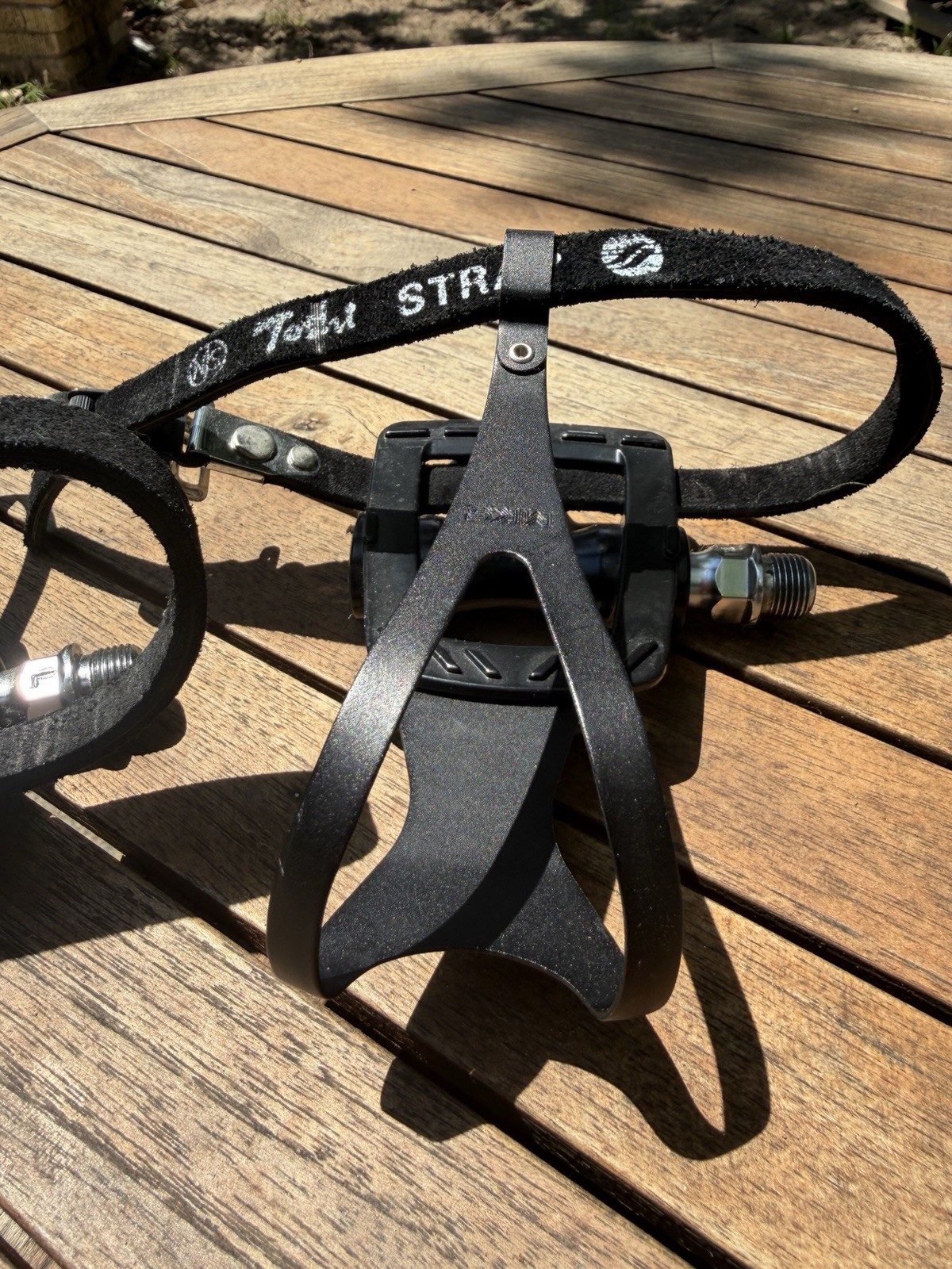 MKS Gr9 + MKS L-size Clips + Toshi NJS Toe Straps