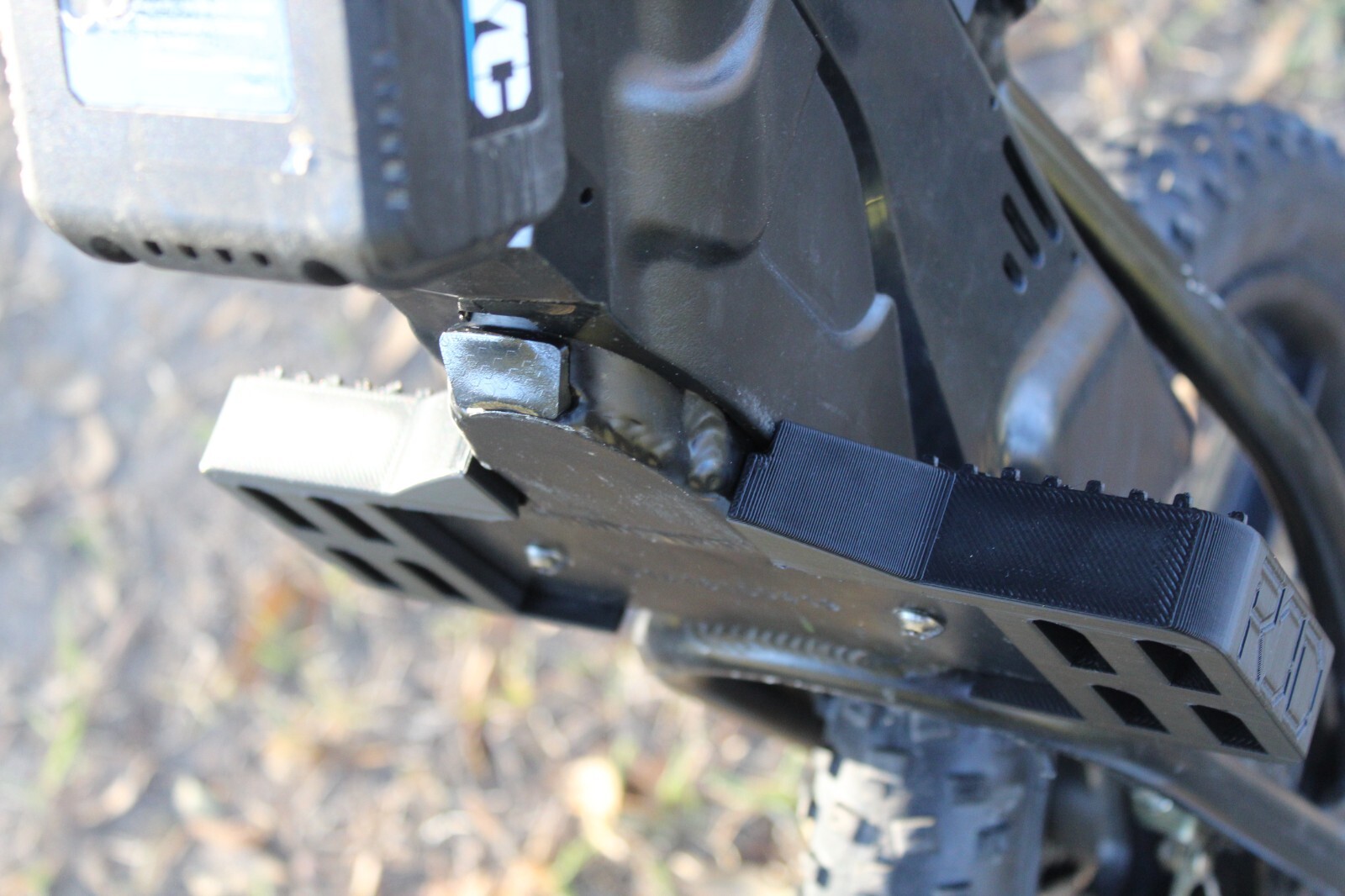 Stacyc 12e/16e Hardened Wide Foot Pegs RJD Standard Grip Set