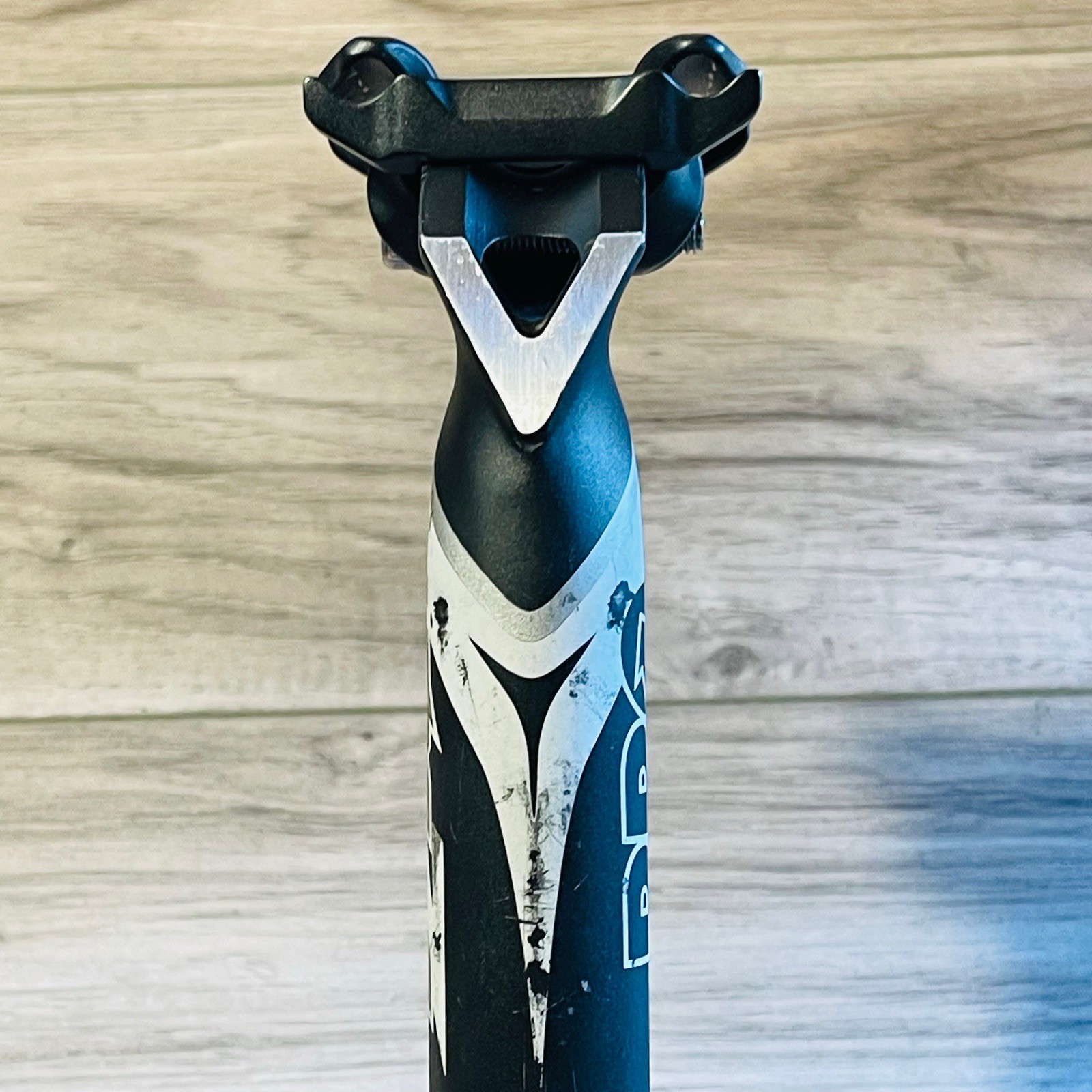 Shimano Pro Vibe 7S Seatpost 27.2 x 350 Black for Round 7×7 Rails