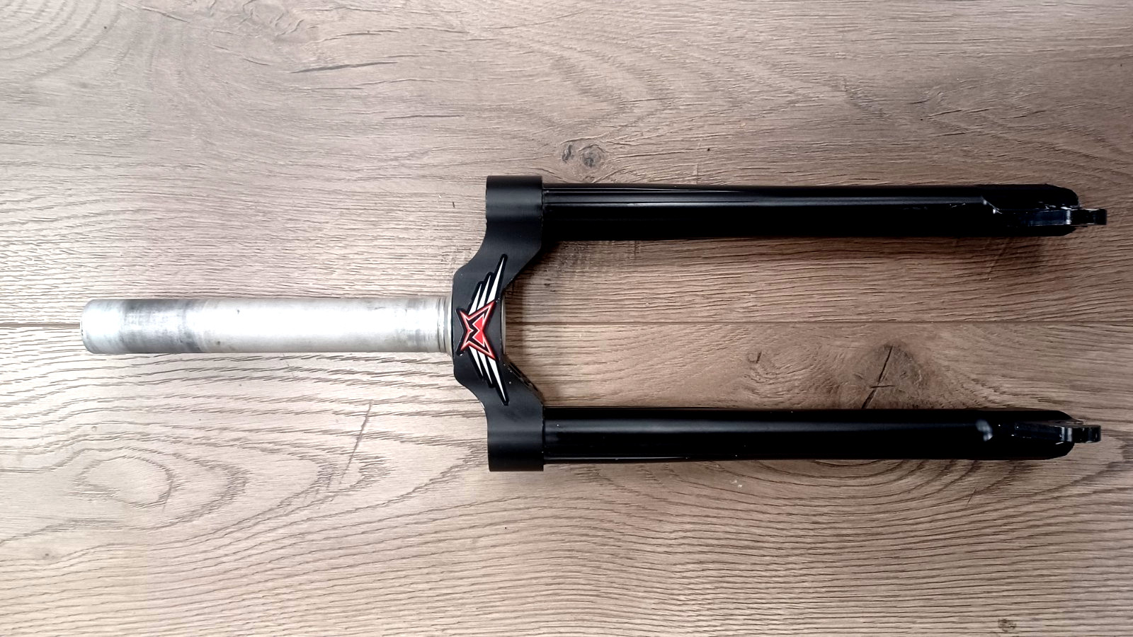 MARZOCCHI SINISTER PRO Aluminum 20″ BMX Fork, 1-1/8″ Threadless, Made in USA.