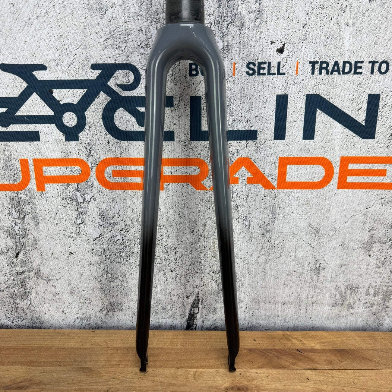 New Takeoff! Trek Emonda SL/ALR 56-64cm Rim Brake 1 1/8″ Bike Fork MSRP $554.99