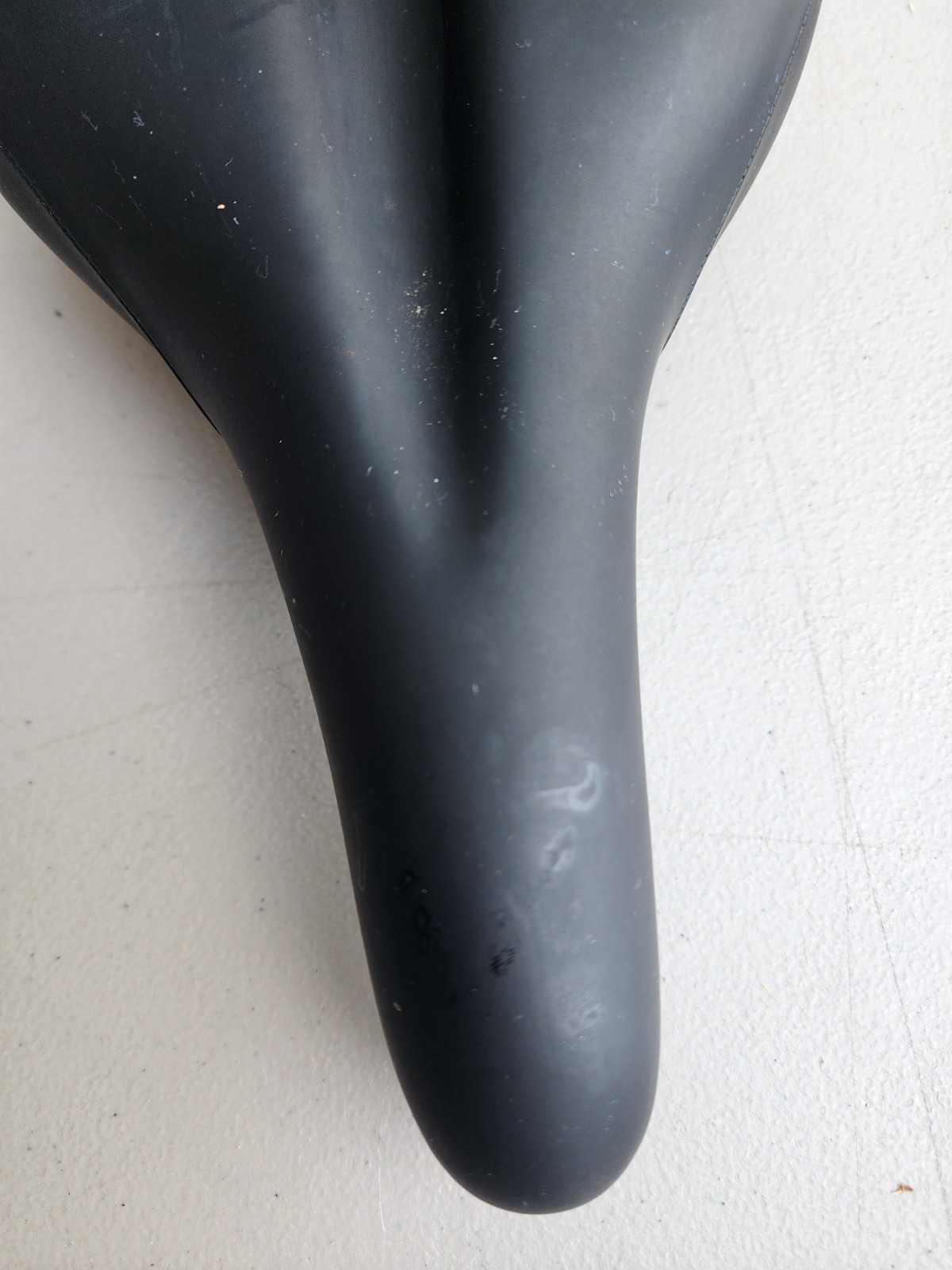 Peloton Comfort Saddle Black Synthetic for Indoor Cycling Bike Unisex Adults
