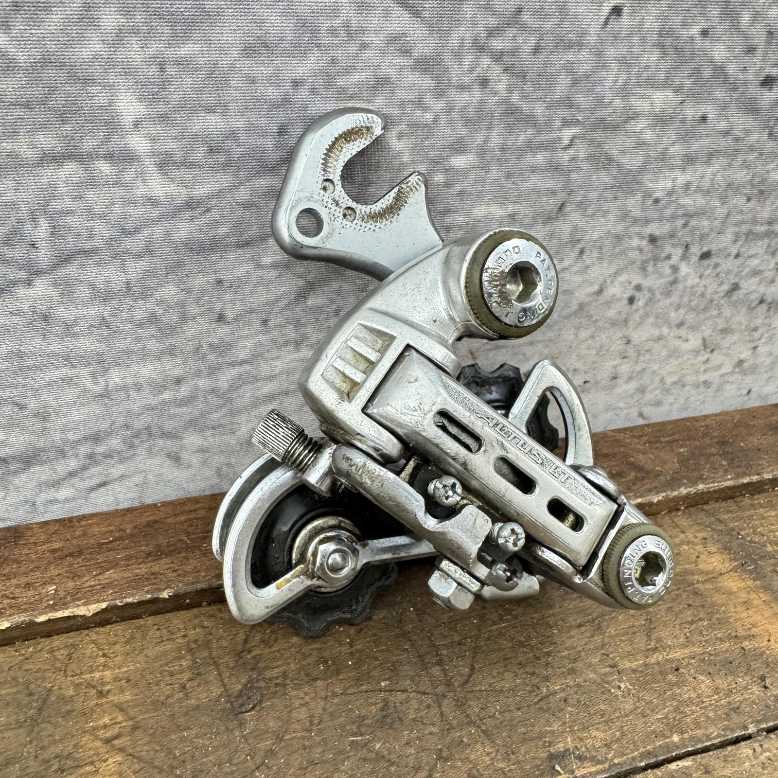 Vintage Shimano Altus LT Rear Derailleur Short Cage Hanger 290g Japan Bike