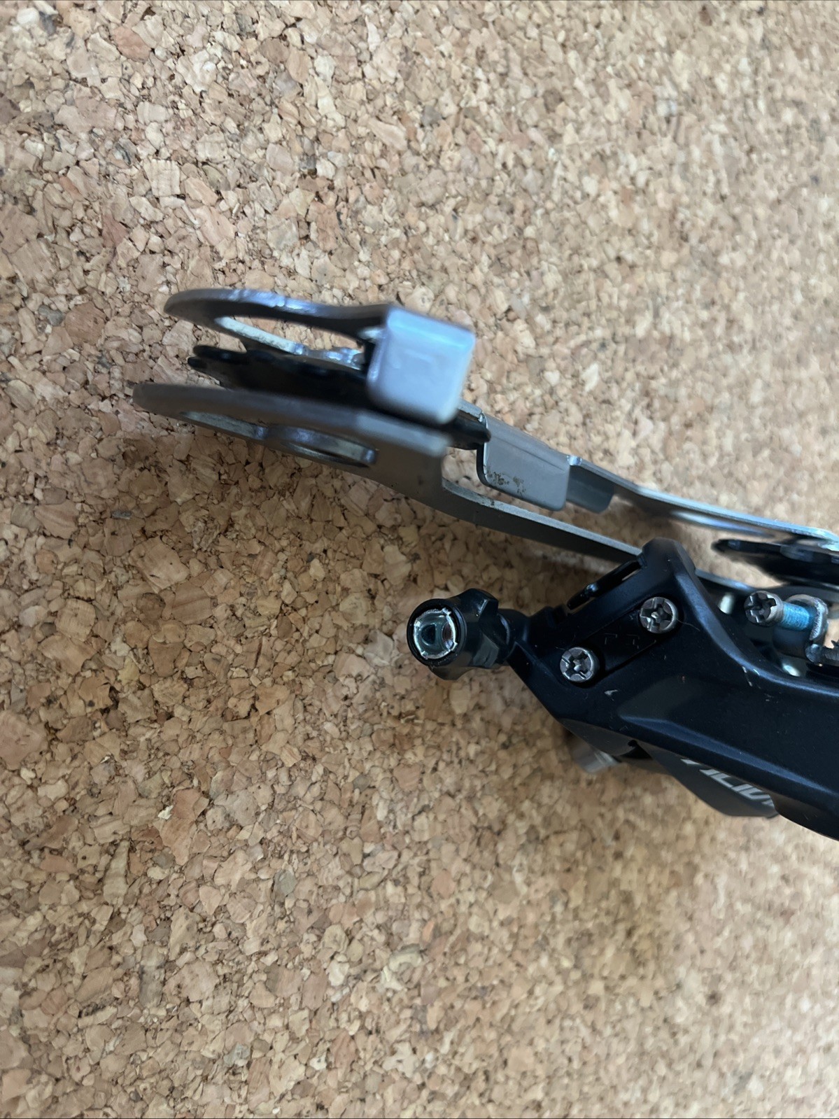 Shimano Alivio RD-T4000 Rear Derailleur – 9-Speed, SGS, Trekking & MTB